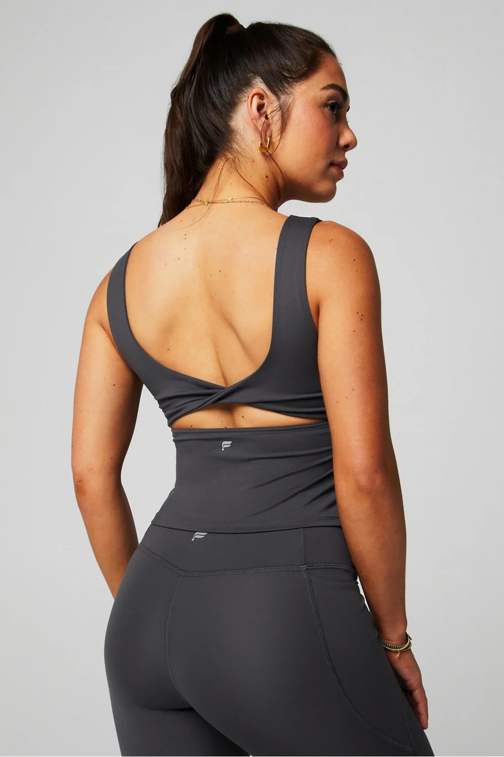 Oasis Twist Built-In Bra Tank | Fabletics