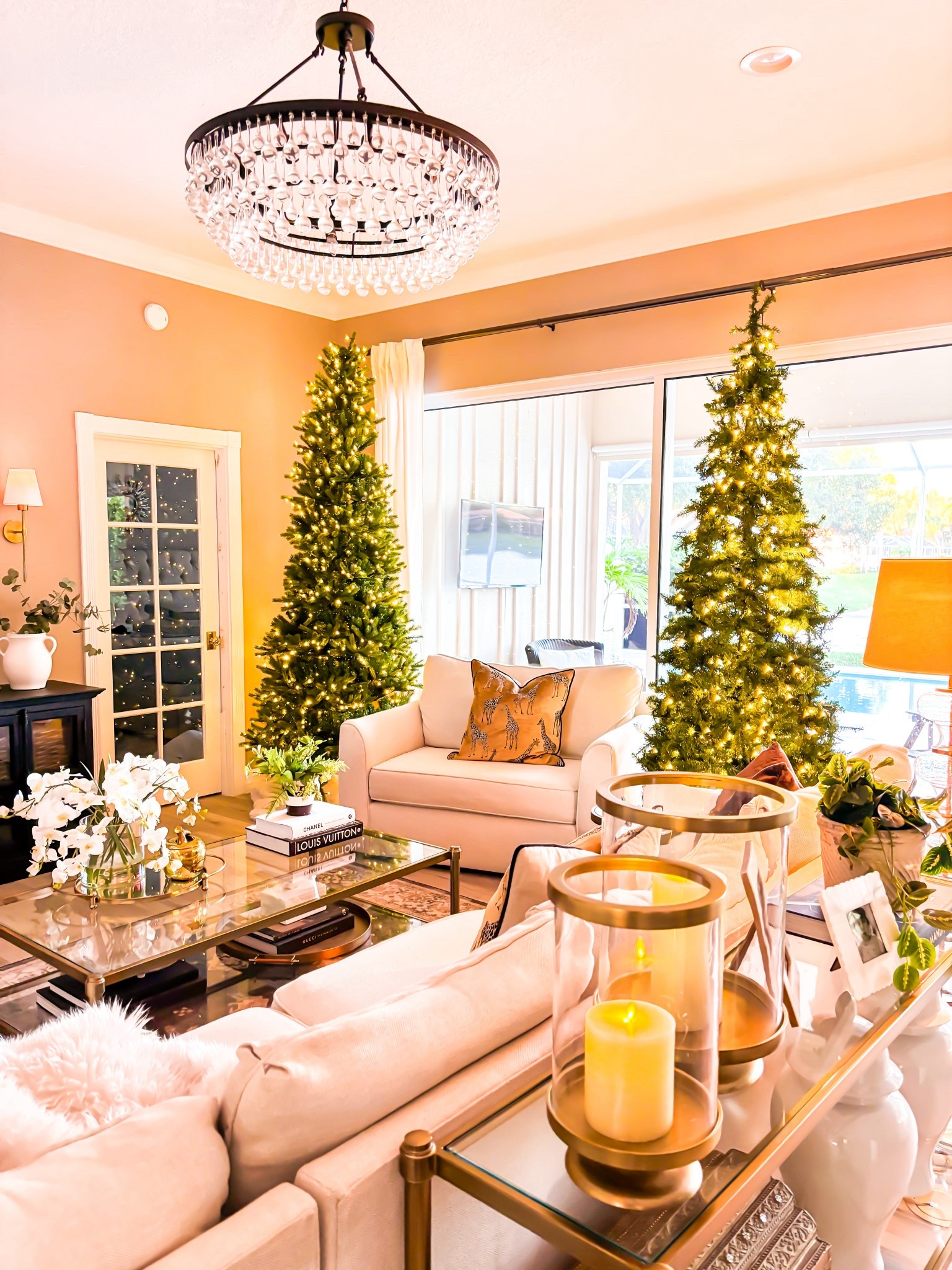 King of Christmas faux Christmas tree with prelit 