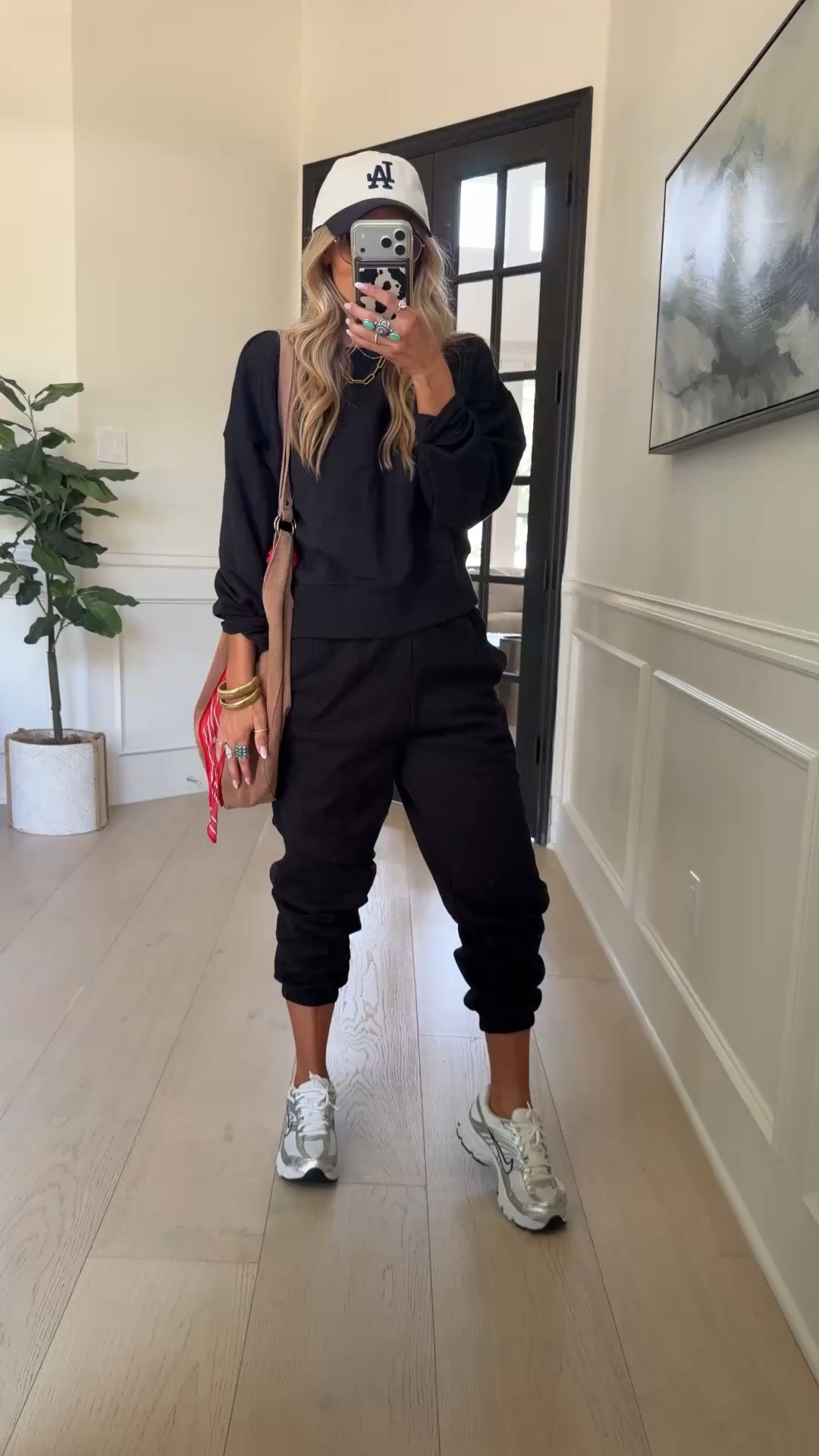 🤍Walmart is making my weekend sports mom looks so easy!!! This set is perfect for watching games, errands and lounging! 

Wearing my tts (small) 5’5” // 120lbs

#LTKdayinmylife #LTKgrwm #LTKootd