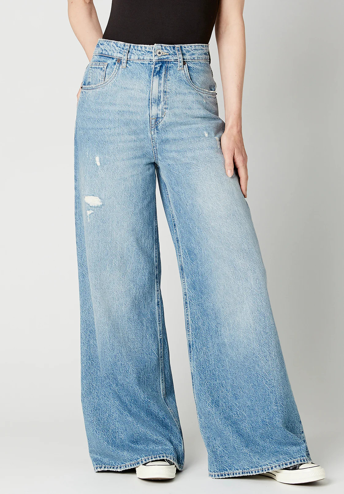 Alice Women's High Rise Super Wide Leg Jeans, Medium Blue - BL15823 | Buffalo David Bitton