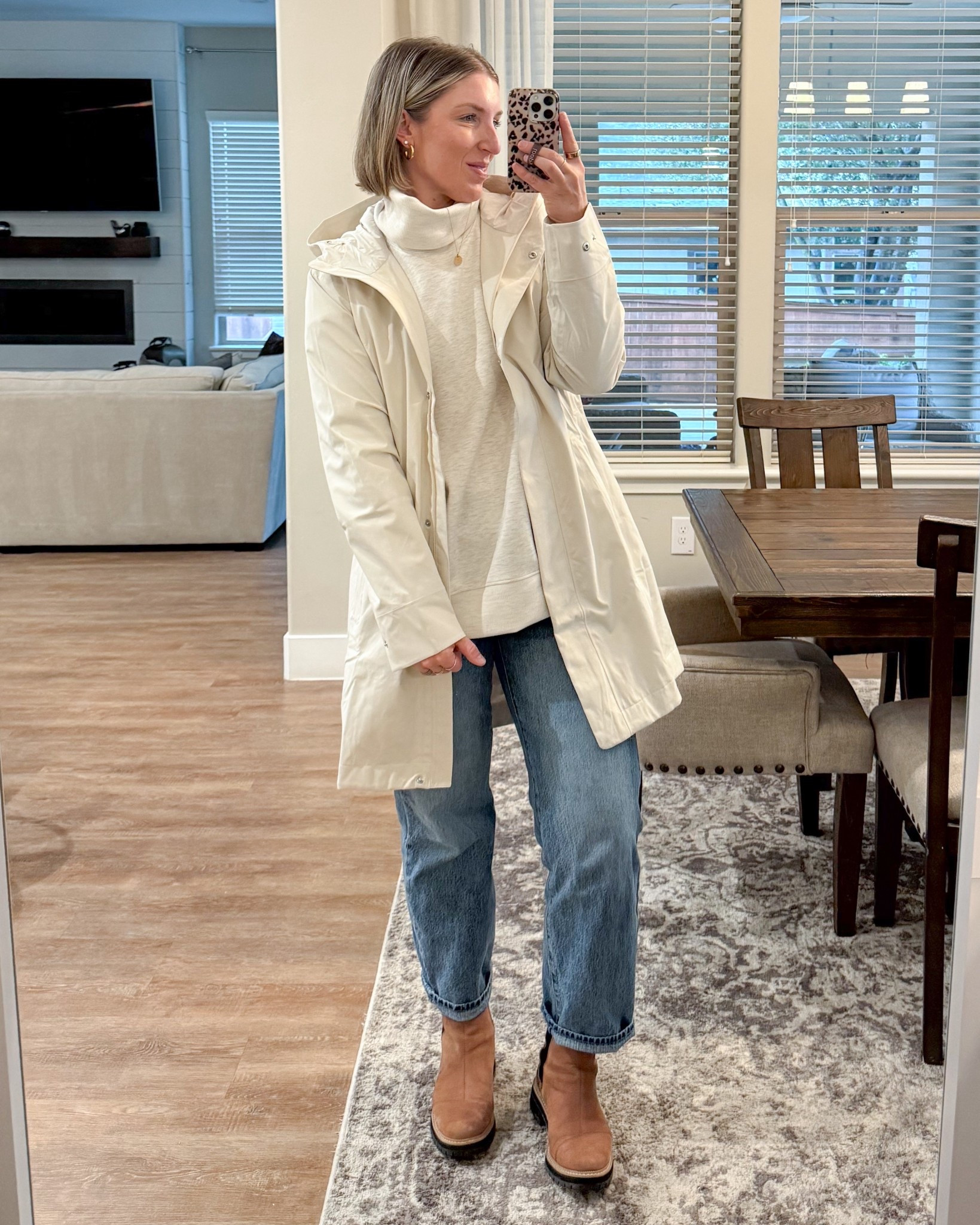 Rain forecasted for the next 2 weeks, will be living in this Athleta raincoat. Also this Target tunic still hits!!!

#LTKdayinmylife #LTKmomlife