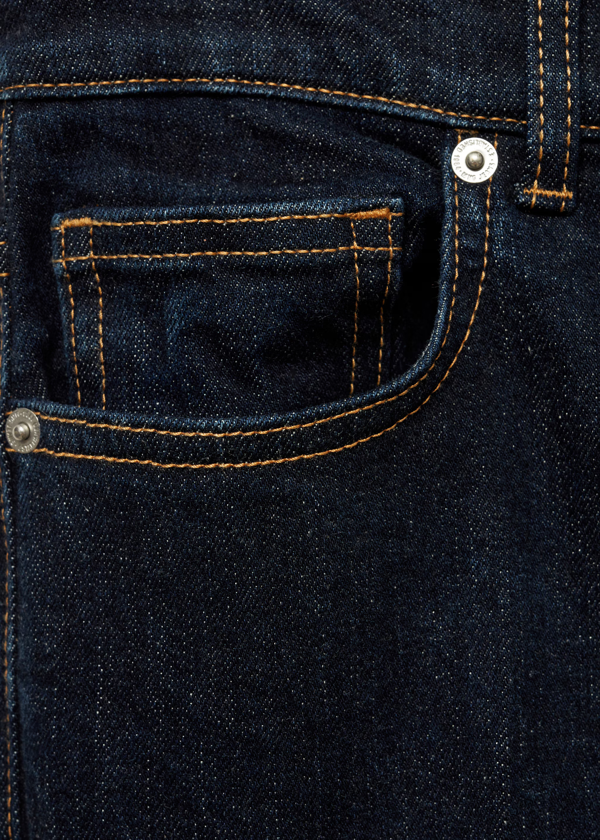 Violet high-rise flared jeans | MANGO (US)