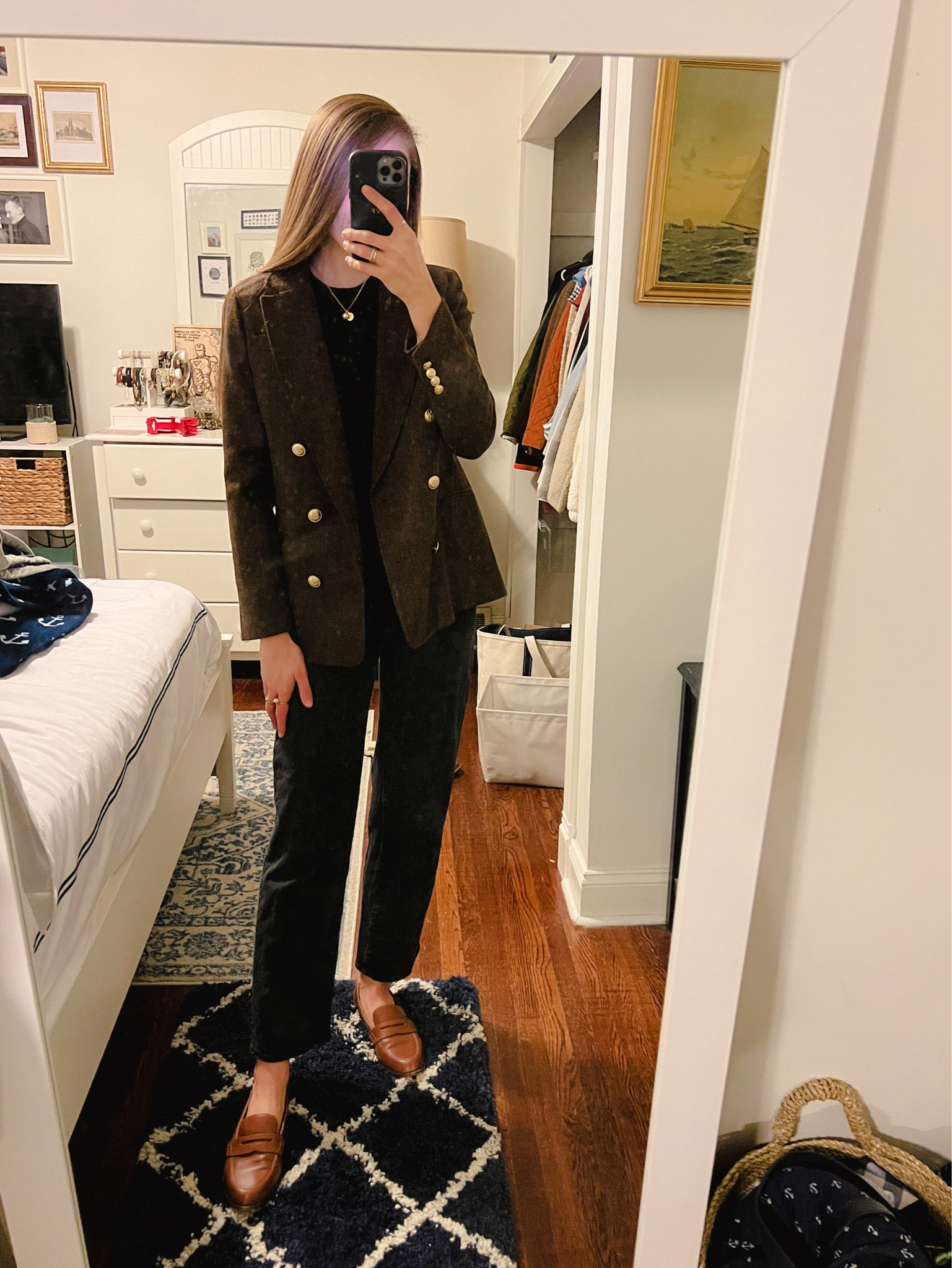 Jcrew // everlane // cashmere // Madewell // pearls // Parisian // classic style // preppy style // workwear //

#LTKstyletip #LTKworkwear