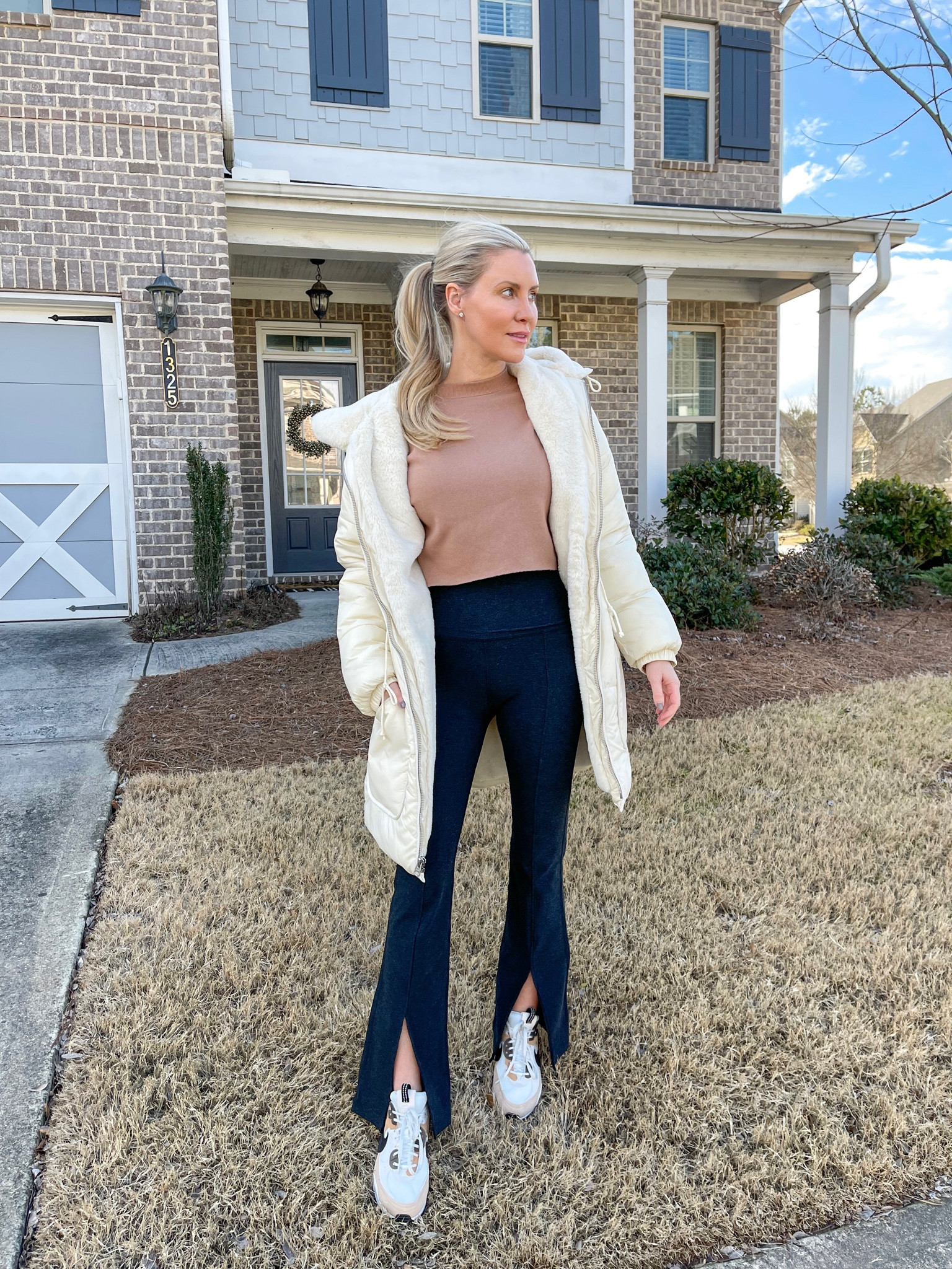 Absolutely loving Abercrombie and Fitch puffer coats!

Winter outfit, split hem leggings, cropped sweatshirt, Nike sneakers 

#LTKSeasonal #LTKsalealert #LTKstyletip