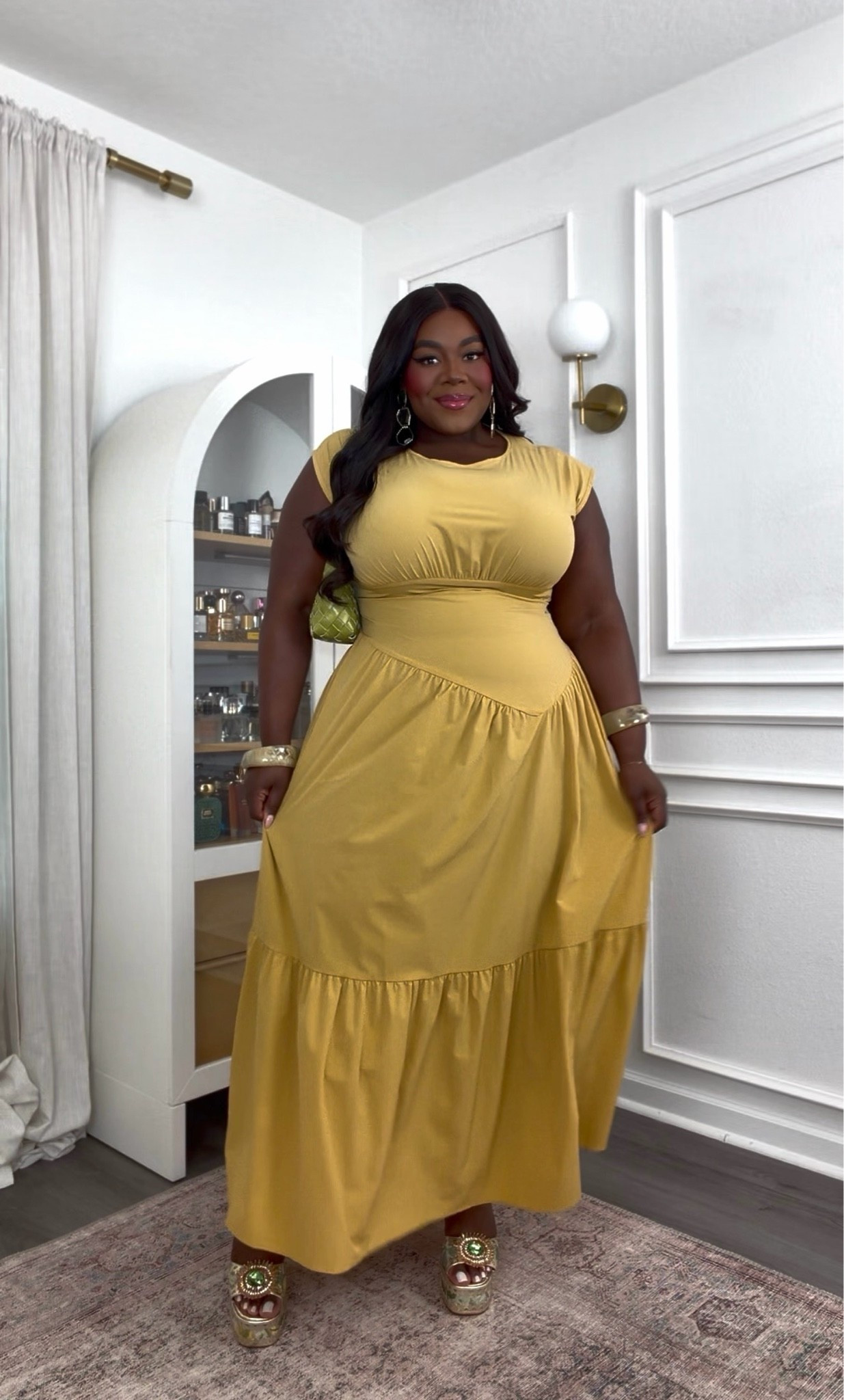 Found this dress in green for $15 on clearance - size 3X 

Also linked another dress find in clearance for $10!

#LTKSaleAlert #LTKPlusSize