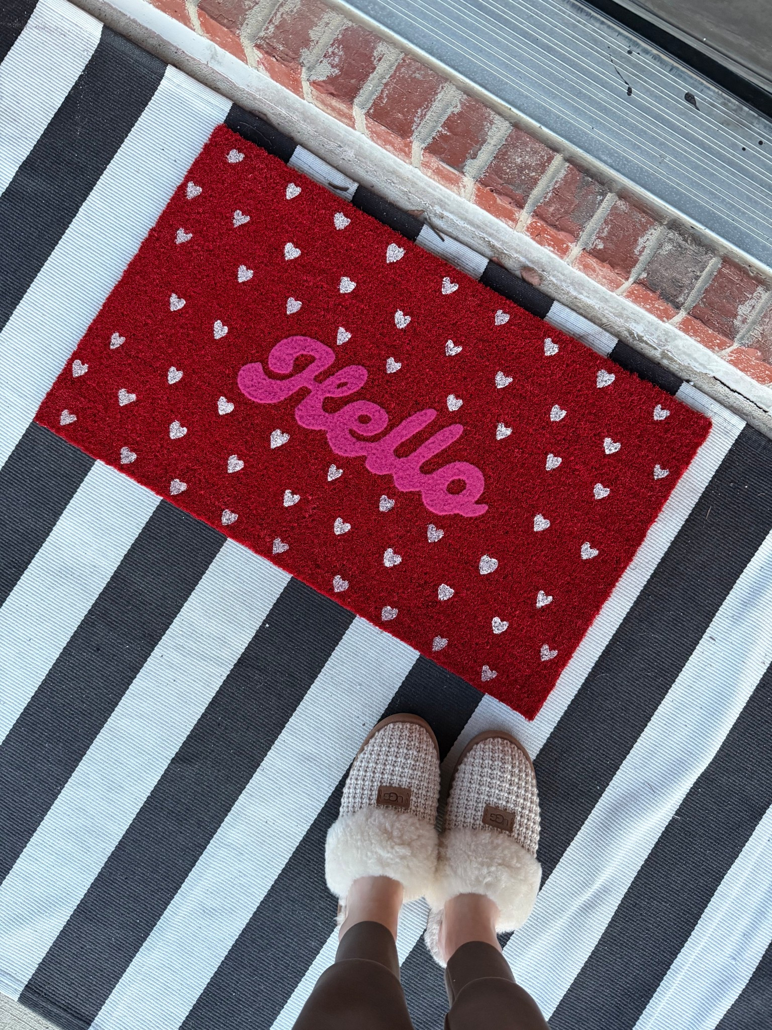 A little Valentine’s Day magic starts right at the front door 💘

Soft slippers + neutral leggings = my everyday uniform lately.

#LTKSeasonal #LTKFindsUnder50 #LTKHome