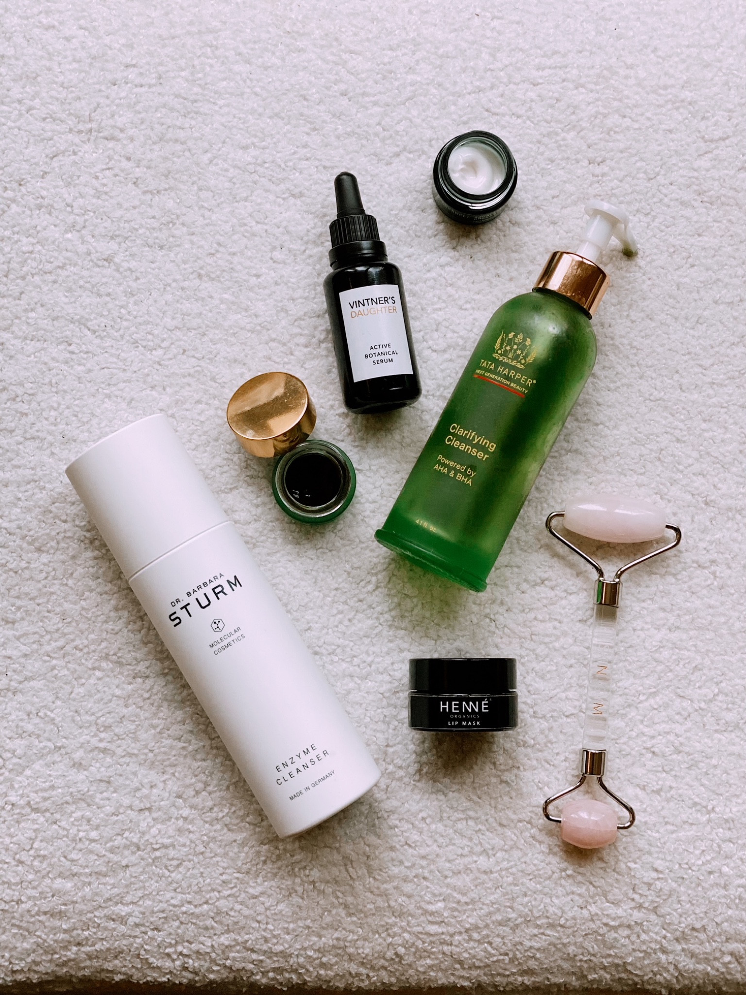 As someone who has used exclusively non-toxic skincare and makeup for 7 years, these products are the best of the best because trust me. I’ve tried it all. Shop the Sephora Sale starts today for VIB members with code TIMETOSAVE #sephoraclean #sephorasale #nontoxic #cleanskincare #cleanmakeup 

#LTKHolidaySale #LTKbeauty #LTKsalealert