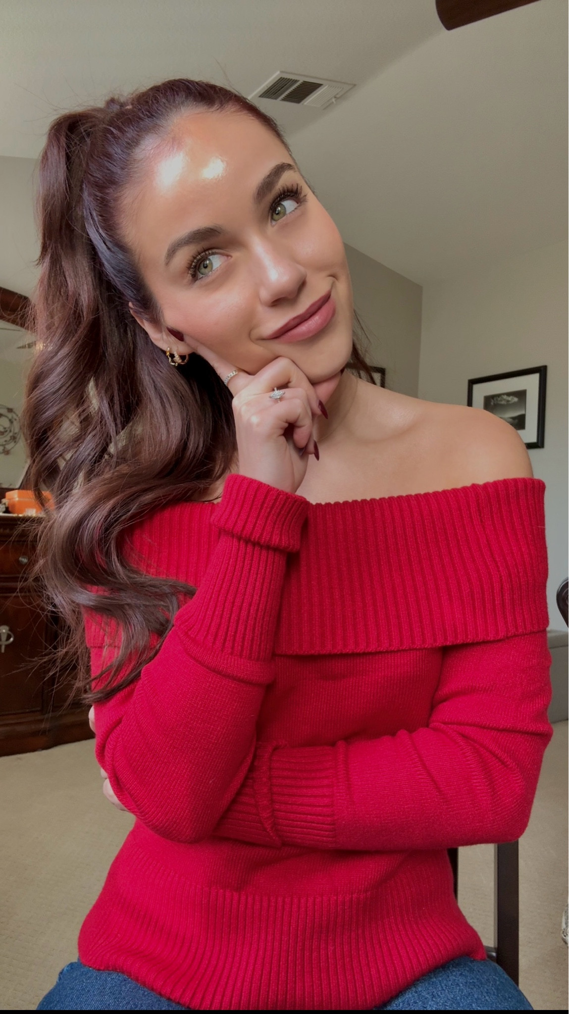 Off the shoulder sweater from Amazon ❤️

#LTKSeasonal #LTKStyleTip #LTKFindsUnder50