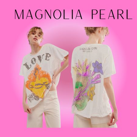 Magnolia Pearl graphic tee  

#LTKstyletip #LTKover40