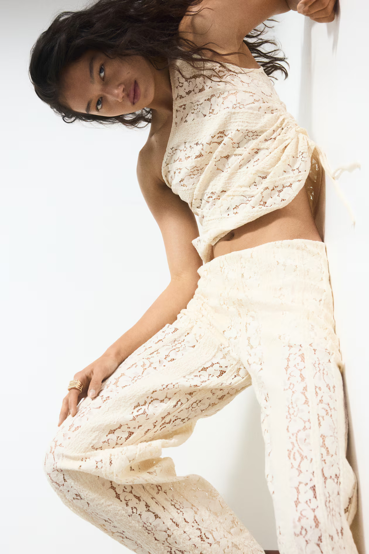 Lace-look jersey trousers - Cream - Ladies | H&M GB | H&M (UK, MY, IN, SG, PH, TW, HK)