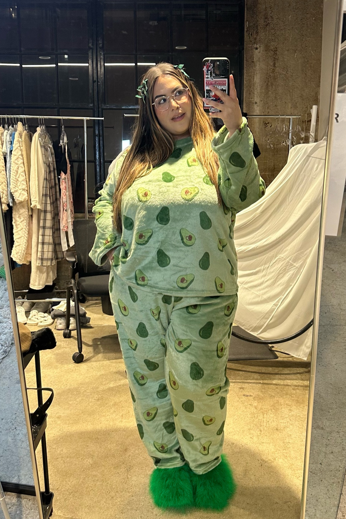 It’s an AVOCADO!! Slippers are majorly giving the grinch! 

#LTKHoliday #LTKSeasonal #LTKplussize