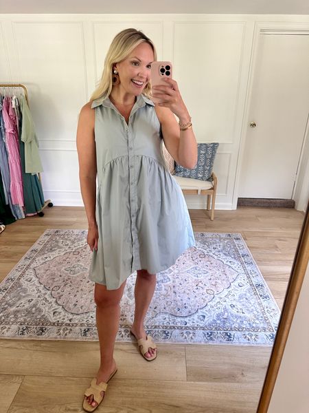 This dress has functional buttons and pockets, I’m loving the collar on this, would be good for work too! I’m wearing a med. summer dress 

#LTKWorkwear #LTKSeasonal #LTKMidsize