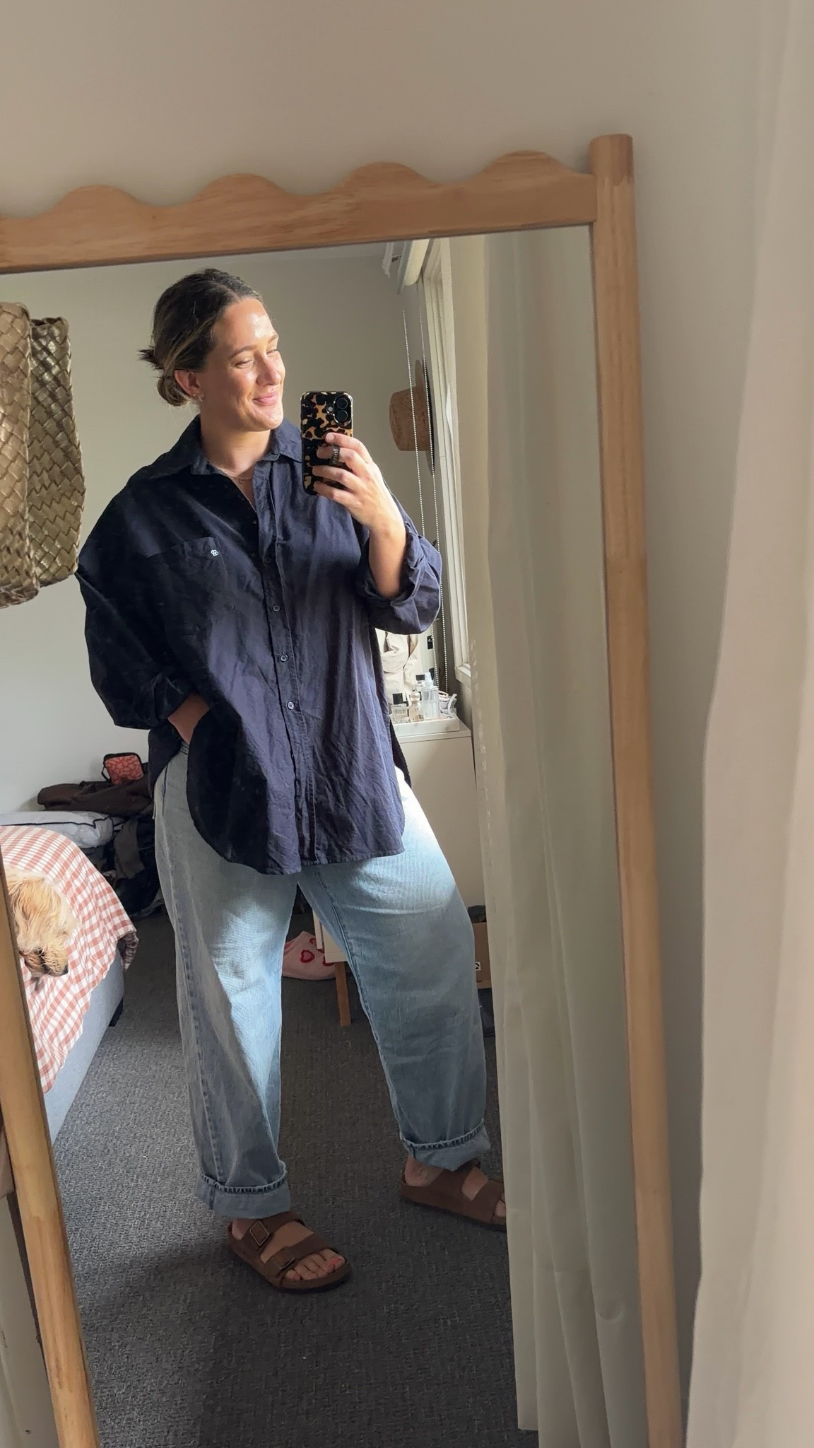 The “go-to” casual outfit that every woman needs 🤎

Shirt- size 12 (very oversized)
Jeans- size 32

#ootd #casualoutfit #mumstyle #dissh #levis #midsize

#LTKspring #LTKjeans #LTKmidsize