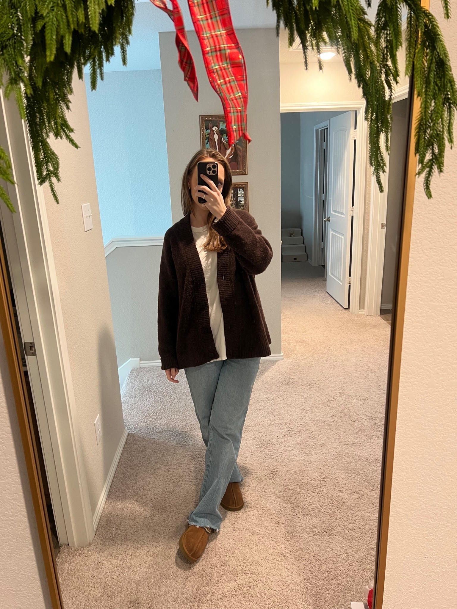 Post partum outfit idea! Tshirt is old #freepeople that’s not sold any longer but I linked something similar 🤪

#madewell #postpartumoutfit #uggslippers #winteroutfit 

#LTKootd #LTKdayinmylife #LTKmomlife