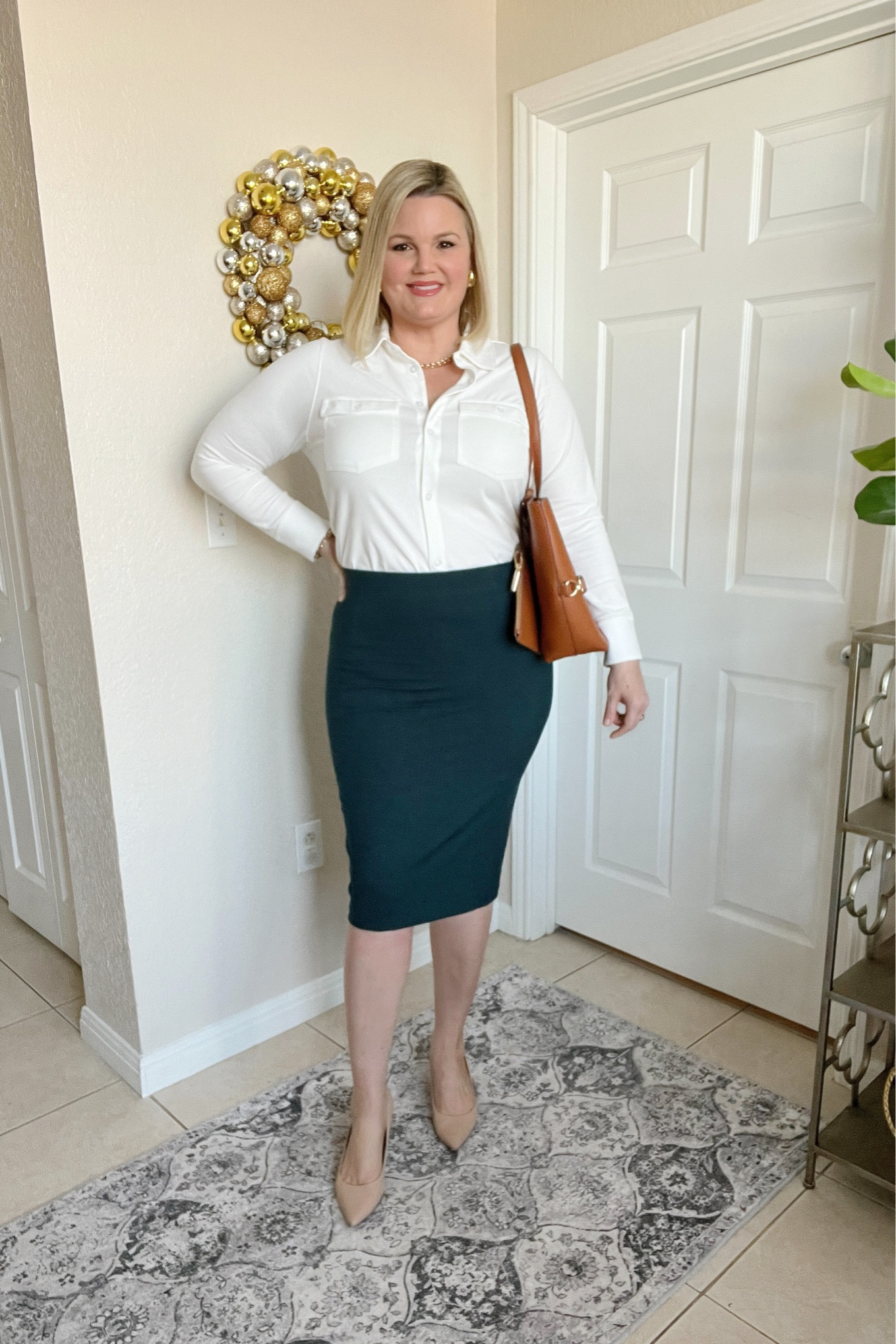Workwear from Universal Standard. So stretchy and comfy. Wearing the XS which is a 10/12. Office business casual  

#LTKworkwear #LTKover40 #LTKmidsize