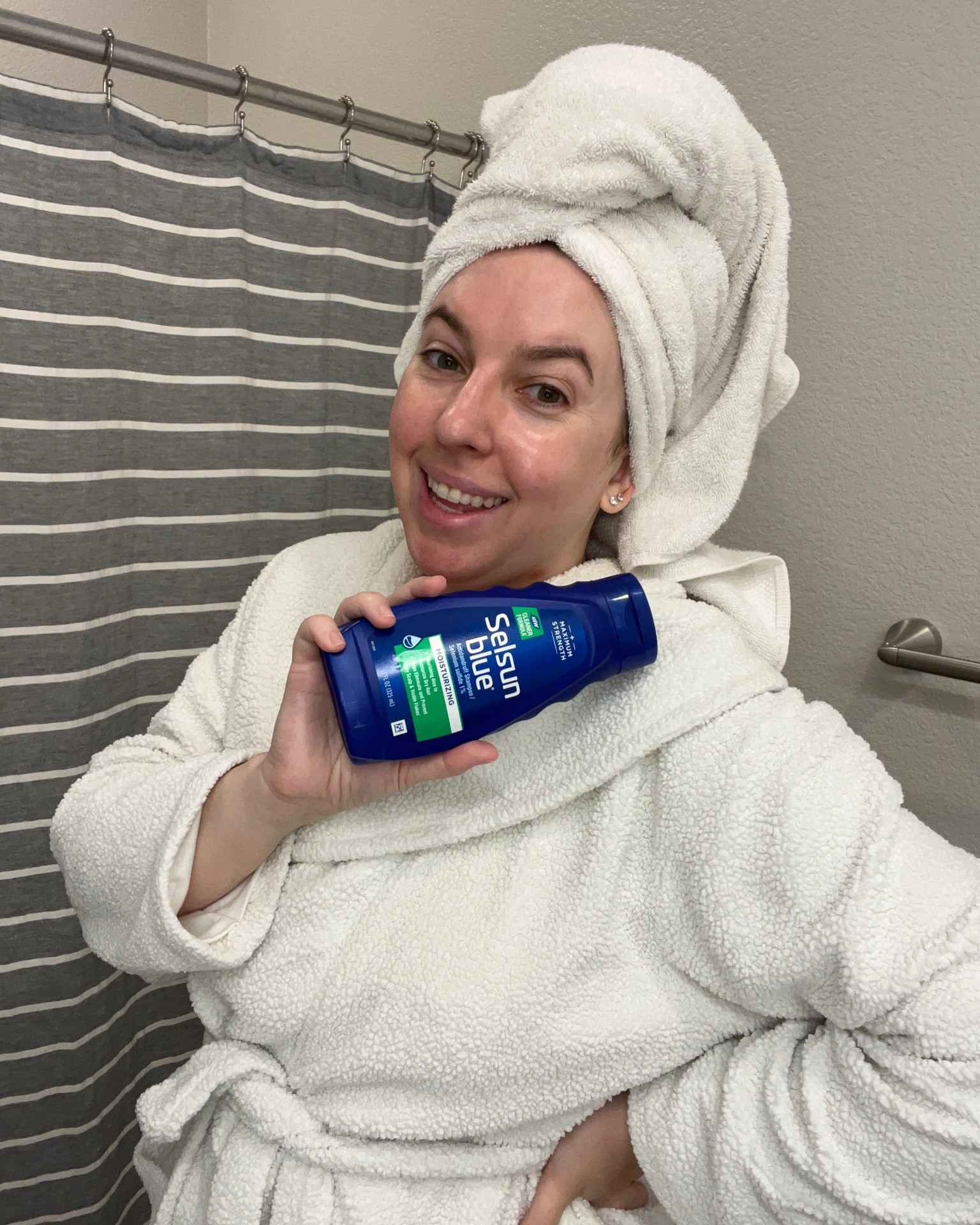 This shampoo is a yes yes yes / Selsun Blue moisturizing anti dandruff  shampoo

#LTKBeauty #LTKSummerSales #LTKSaleAlert