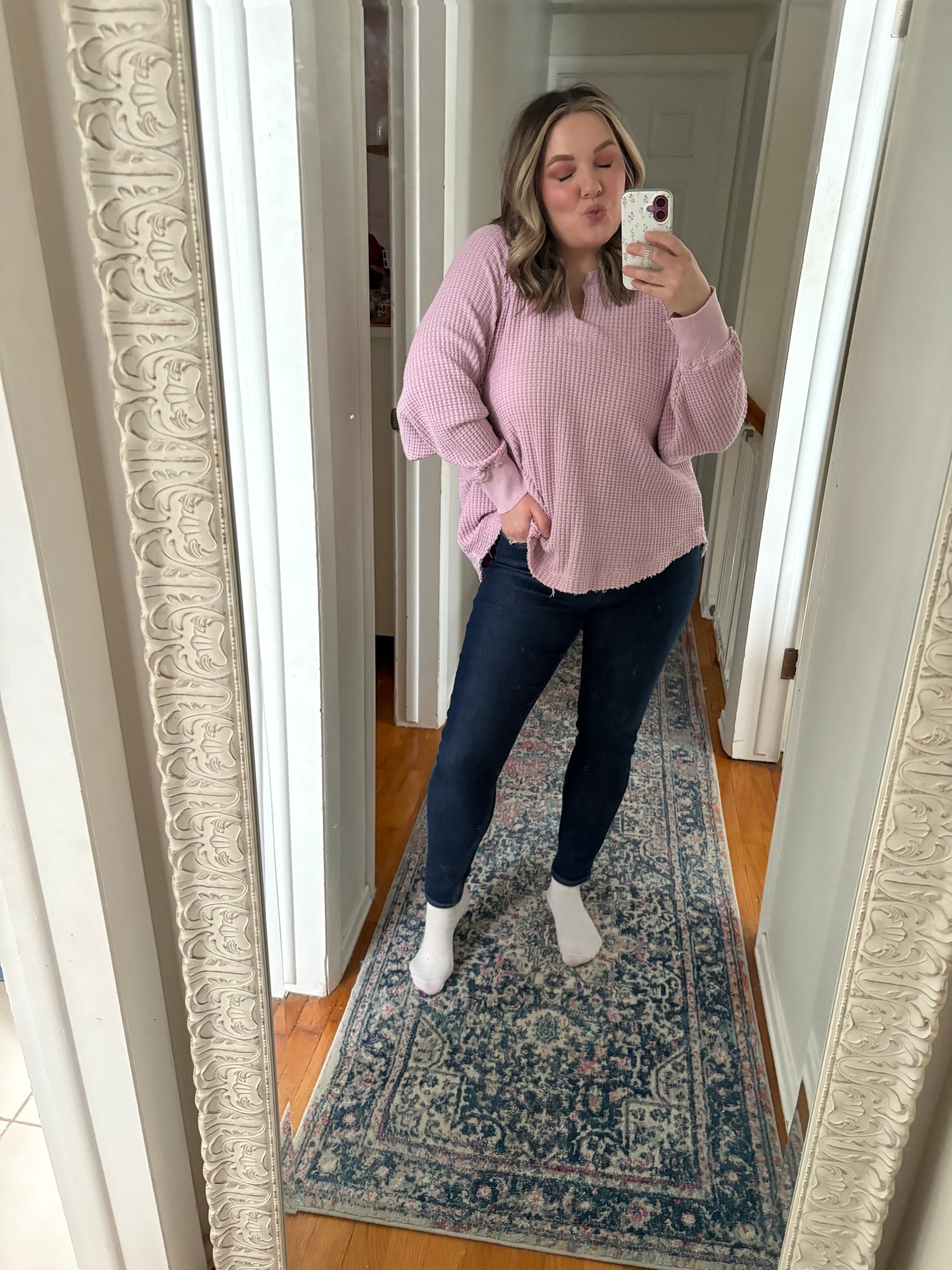 This is not the exact same top. But I did find one super similar that comes in quite a few colors! 



#LTKSaleAlert #LTKMidsize #LTKSeasonal