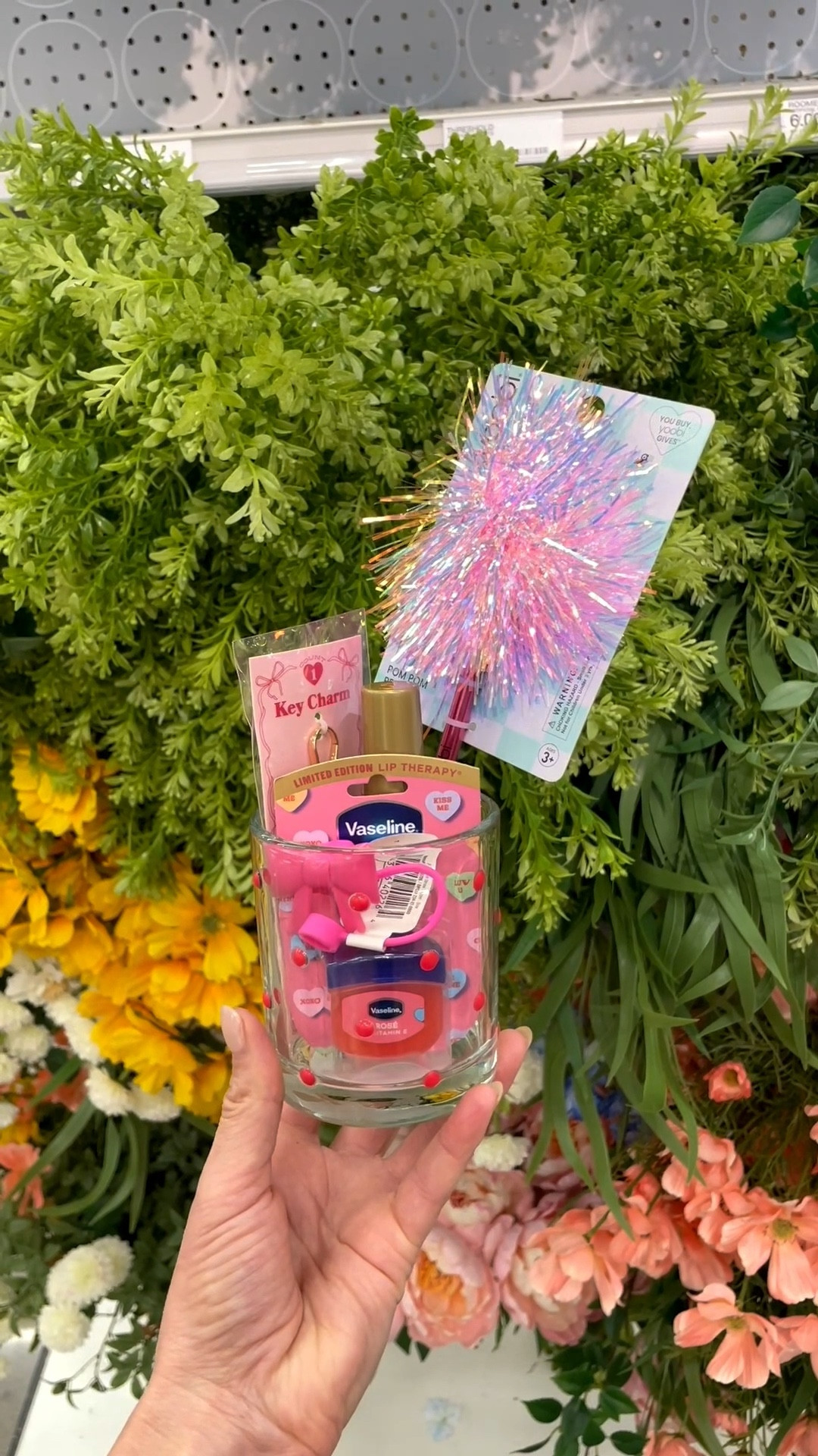 A little gift inspo for your bestie, fave coworker, boss or anyone you feel like spoiling. Some of these are dollar spot finds @Target so I’ve linked similar 

#LTKselfcare #LTKValentine #LTKmomlife