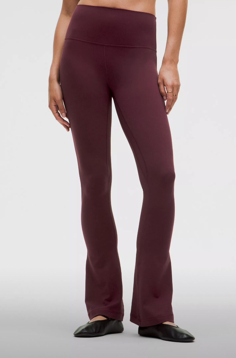 High waisted = high vibes! Ready to crush goals in my Lululemon faves. ✨ #FitAndFierce #LululemonLife

#LTKsale #LTKfitness #LTKstyletip