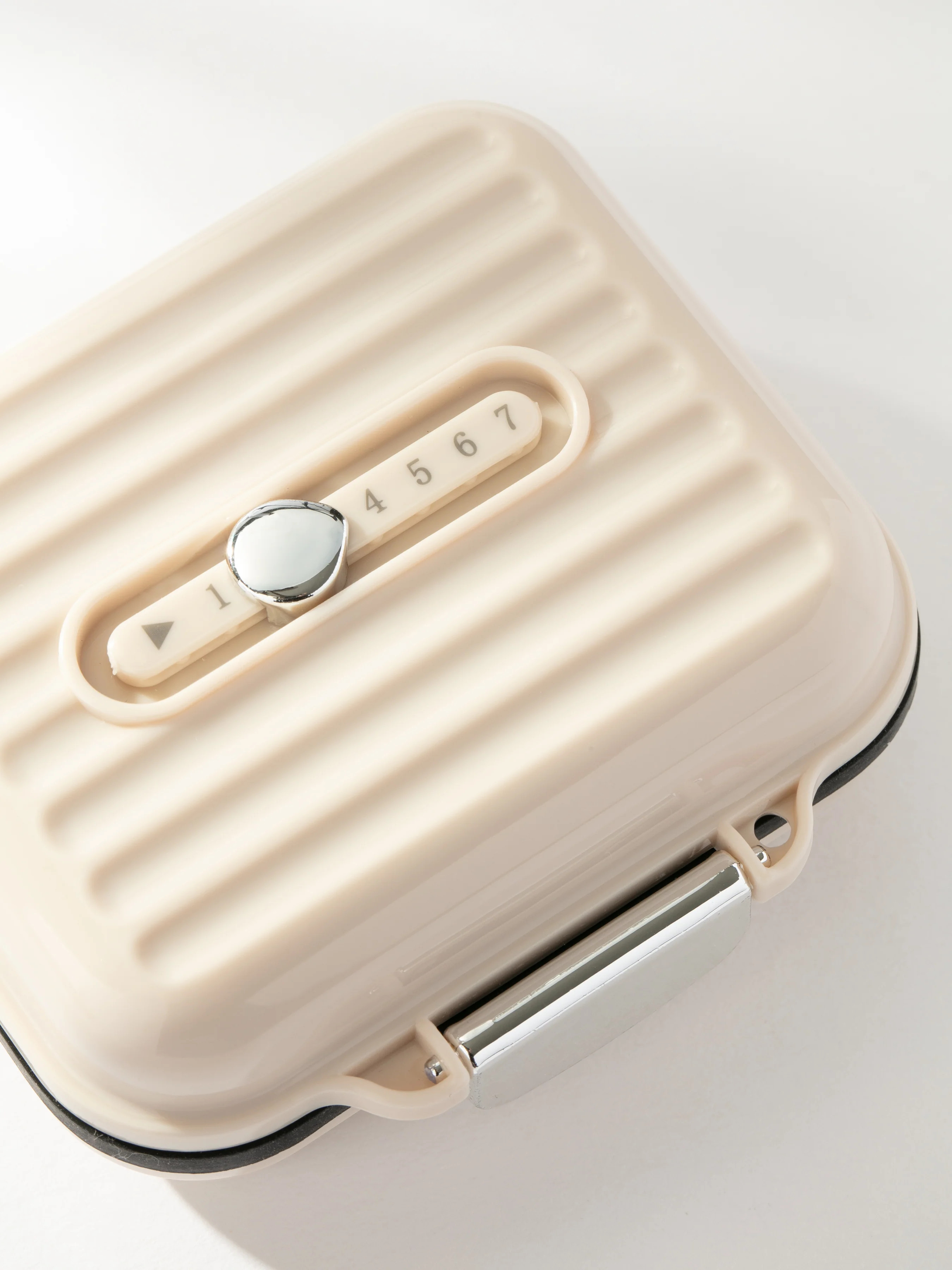 Cream Travel Pill Case | Customizable Pill Case | Uncommon Lifestyle | Uncommon James