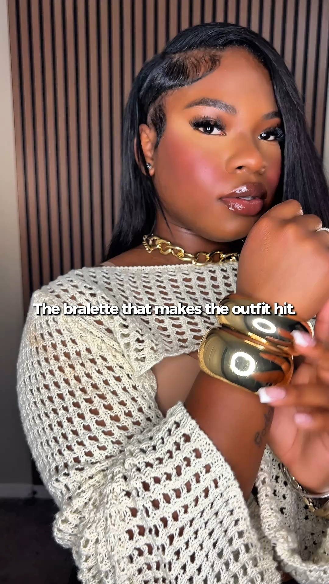 This is the bralette that makes everything look intentional.

Supportive. Comfortable. Actually cute under outfits.

Petite-curvy approved 🤍


#petitecurvy #curvyfashion #bralettefind #amazonfashion
#curvyapproved #outfitbase #ltkfinds #petitefashion