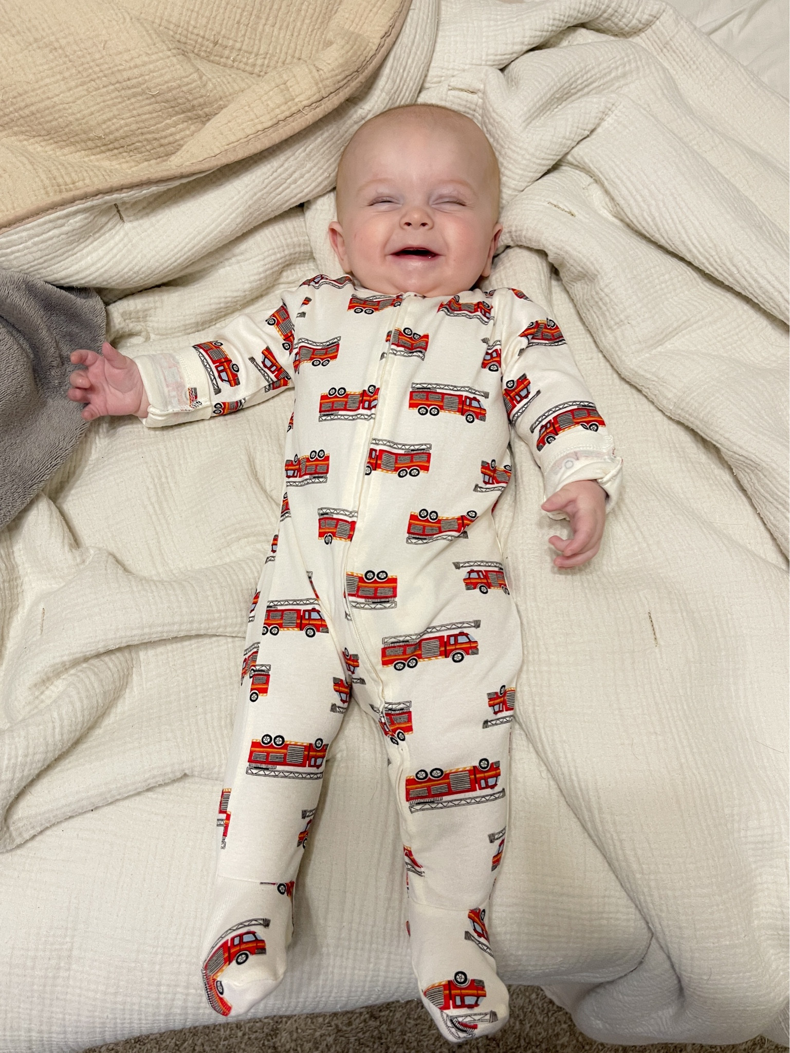 Old Navy Baby Onesies are $5!! RUN!!! 

Baby boy outfit, baby girl outfit, baby clothes, sale, deals, deal, Old Navy

#LTKsalealert #LTKfamily #LTKbaby