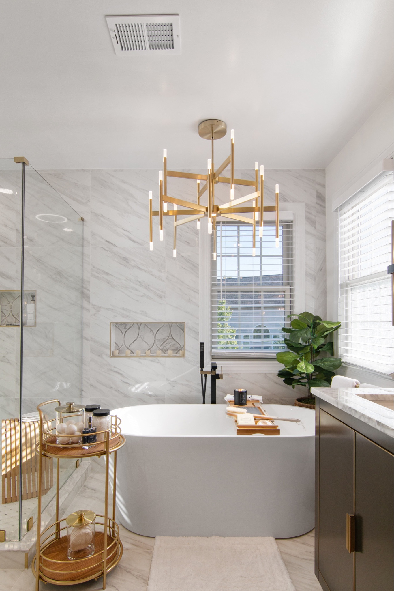 Create a spa night at home #bathroomdecor #homedecor #spaday #amazonhome #ltkfind #competition 

#LTKSale #LTKFind #LTKSeasonal