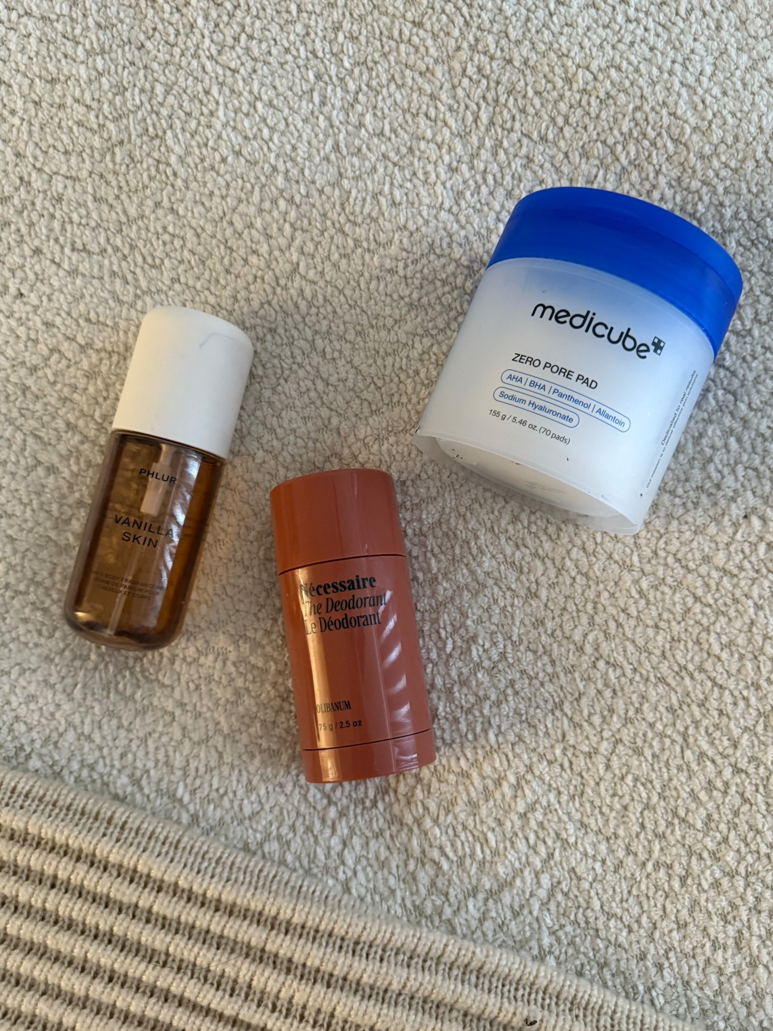My top 3 favs this month! My actual Holy Grails!!

#LTKActive #LTKFindsUnder50 #LTKBeauty