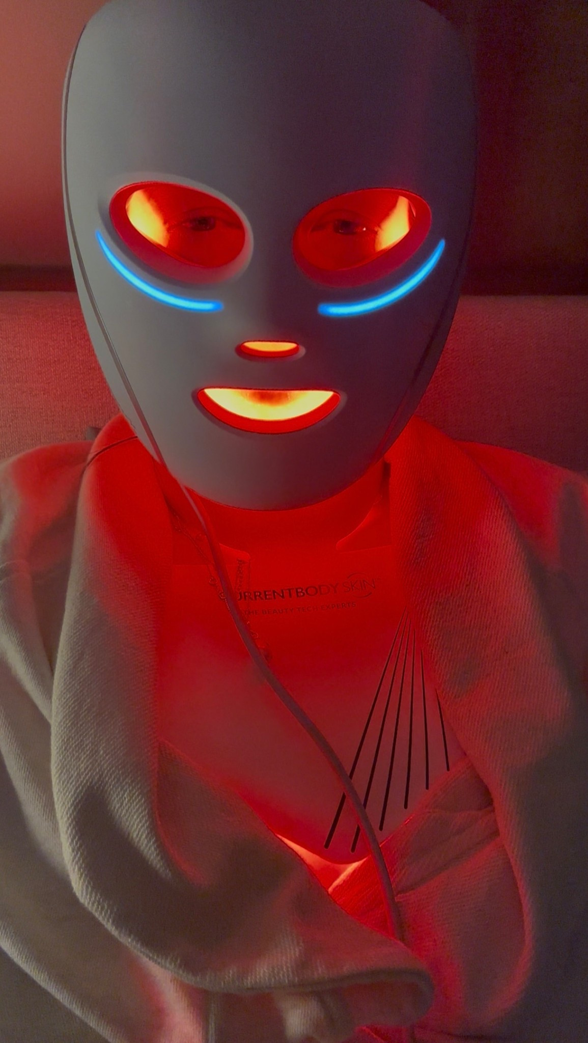 red light fixing all my problems 🤣

#LTKSummerEdit #LTKBeauty #LTKStyleTip