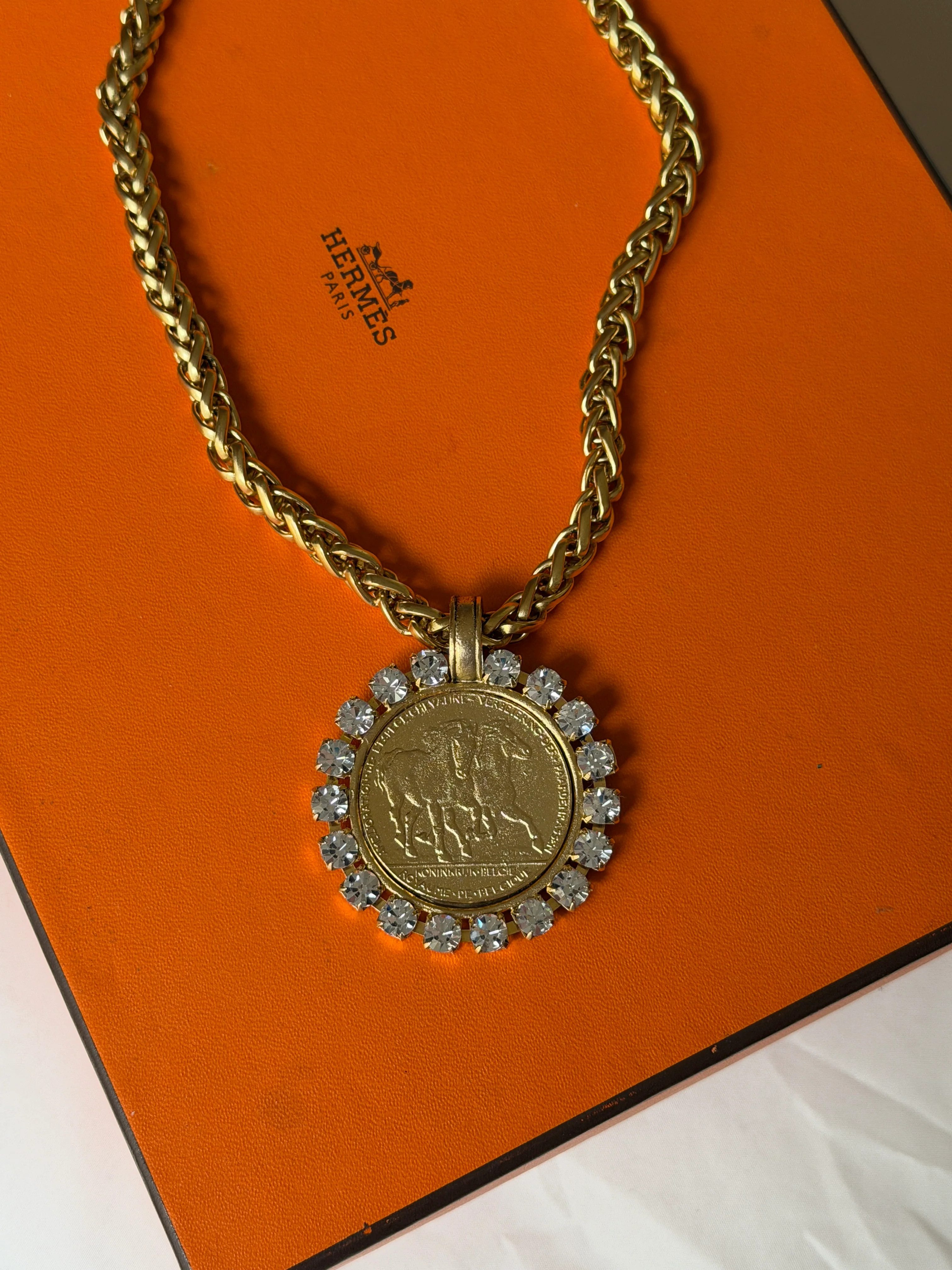 Horse and Rhinestone Pendant Necklace | Glitzy Bella