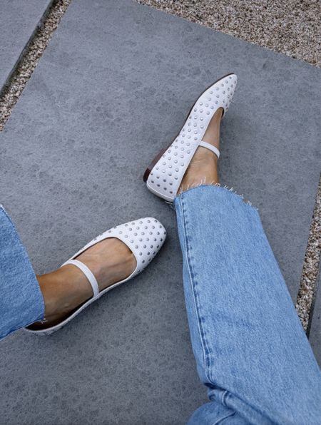 Nothing beats a classic denim outfit. You can easily swap your accessories to
incorporate trends or for different occasions. These studded ballet flats are the perfect spring shoe in my opinion! I loved this belt to coordinate with the silver studs on the shoes.

#LTKstyletip #LTKshoecrush