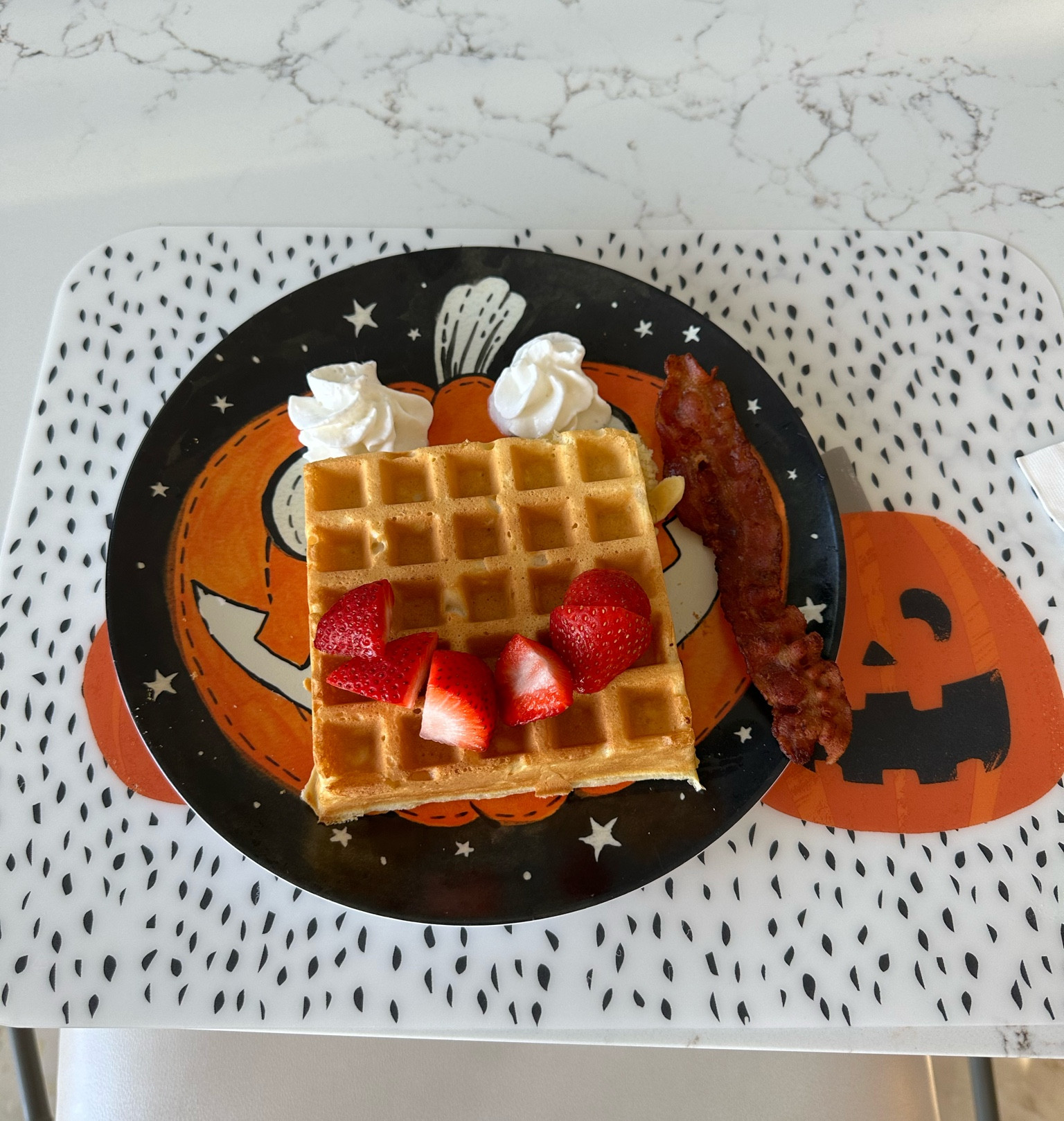 Halloween Placement for kids! Halloween decorations 

#LTKHalloween #LTKfindsunder50 #LTKhome