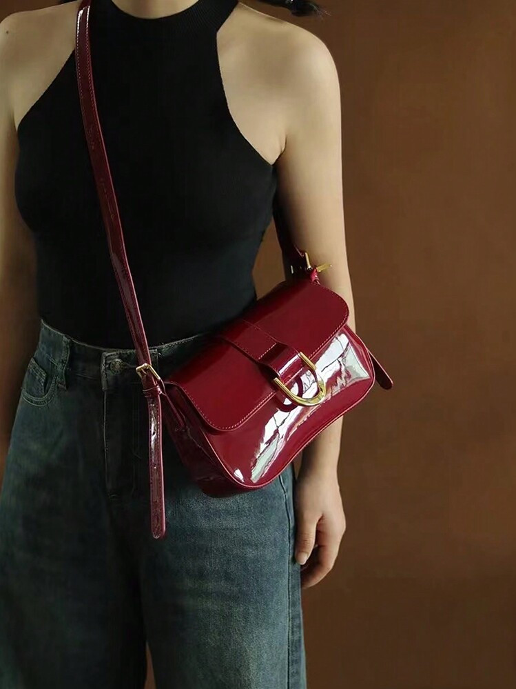 2026 Spring/Summer New Red Shoulder Bag Retro Horseshoe Buckle Crossbody Bag Commuter Bag Simple ... | SHEIN