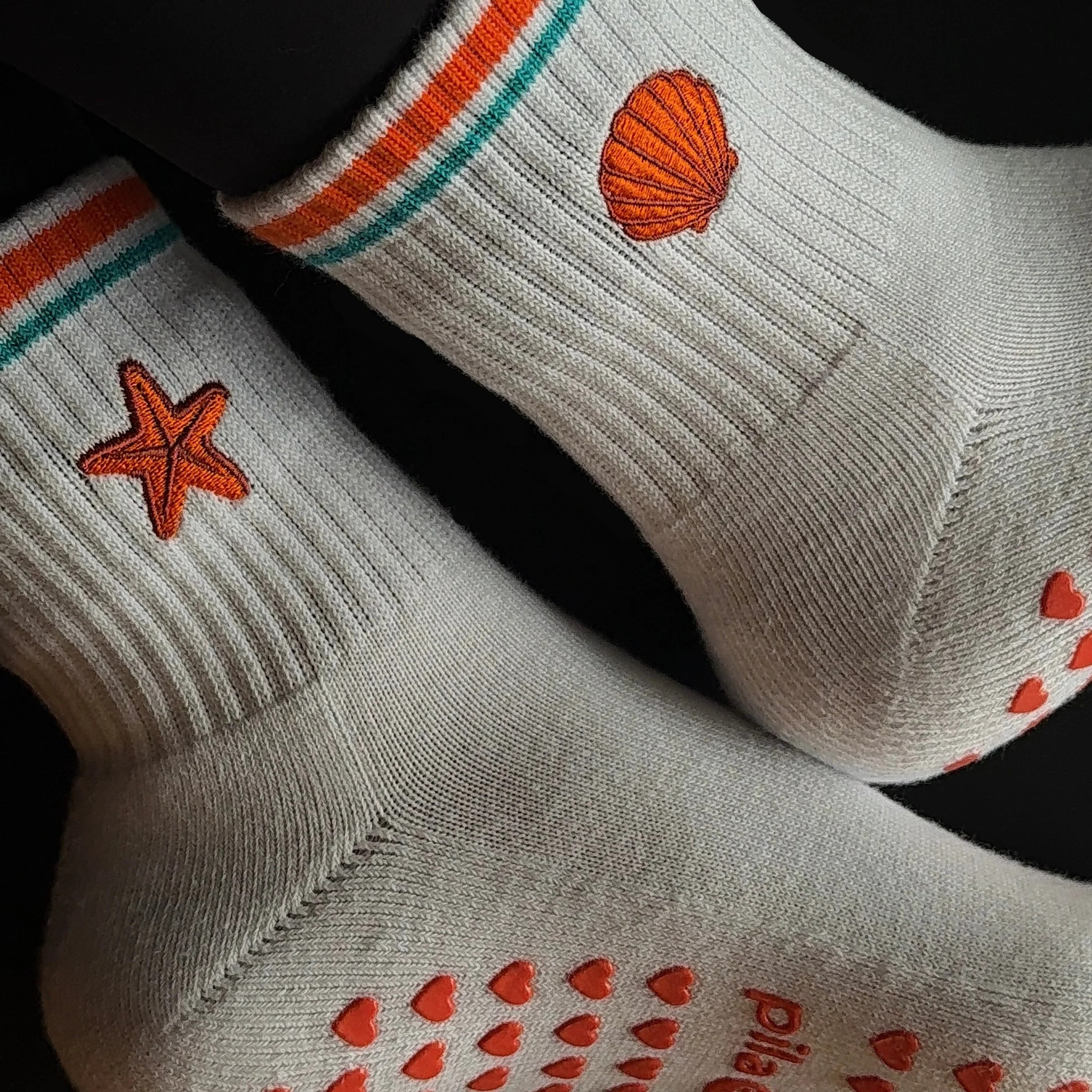 Seashell Grip Socks | Pila-Barre