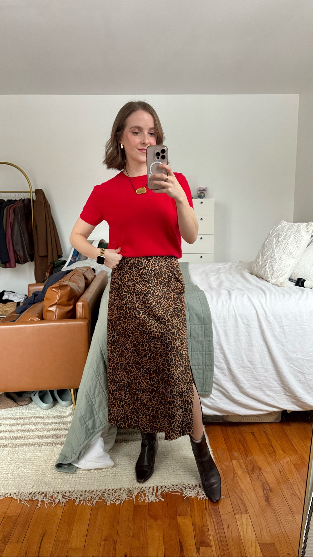The $44 cashmere tee from Quince you’ll wear nonstop.
So soft and light you can easily layer or wear on its own - size small
Xs slip skirt 




#LTKFindsUnder50 #LTKPetite #LTKootd