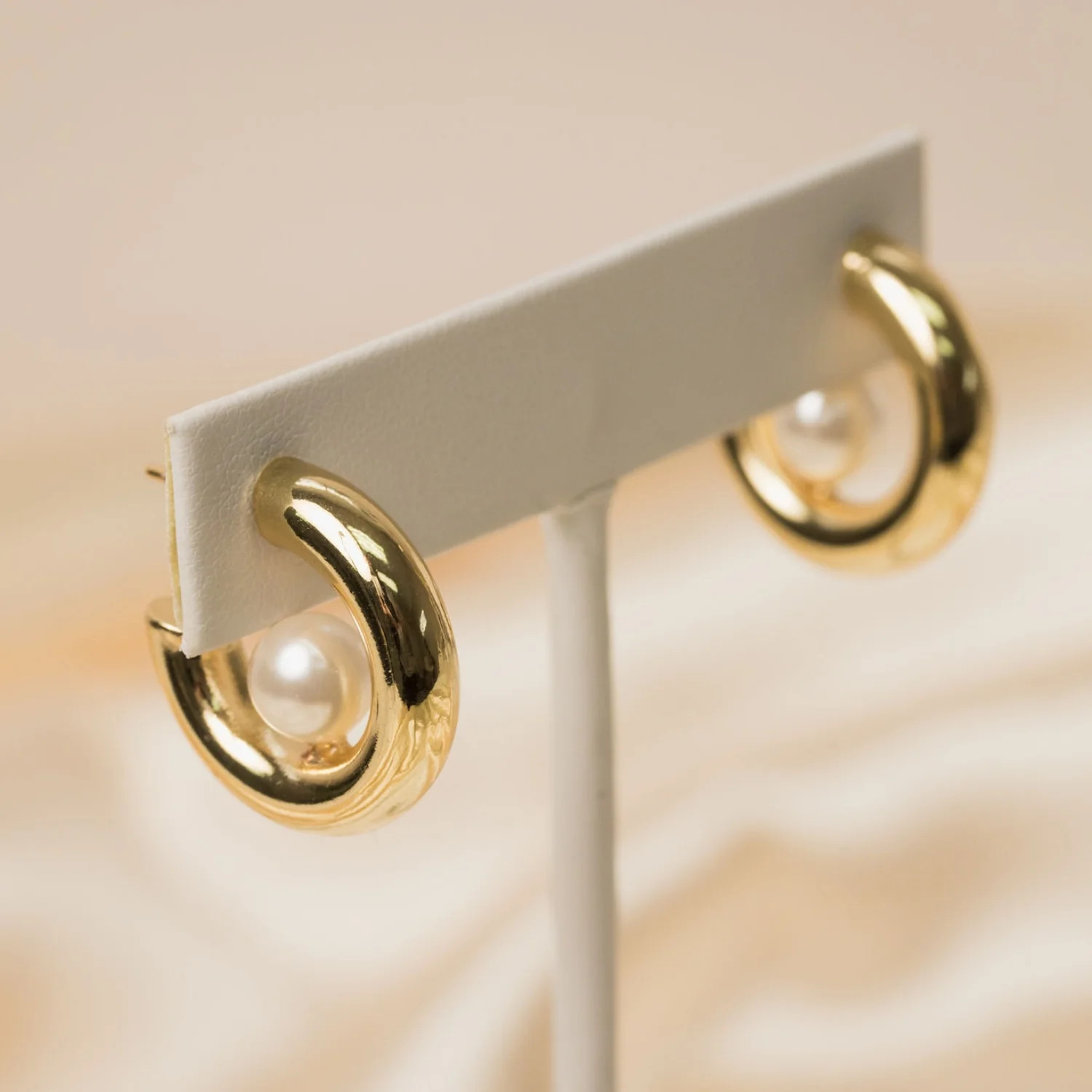 Falling For You Hoops | Taudrey