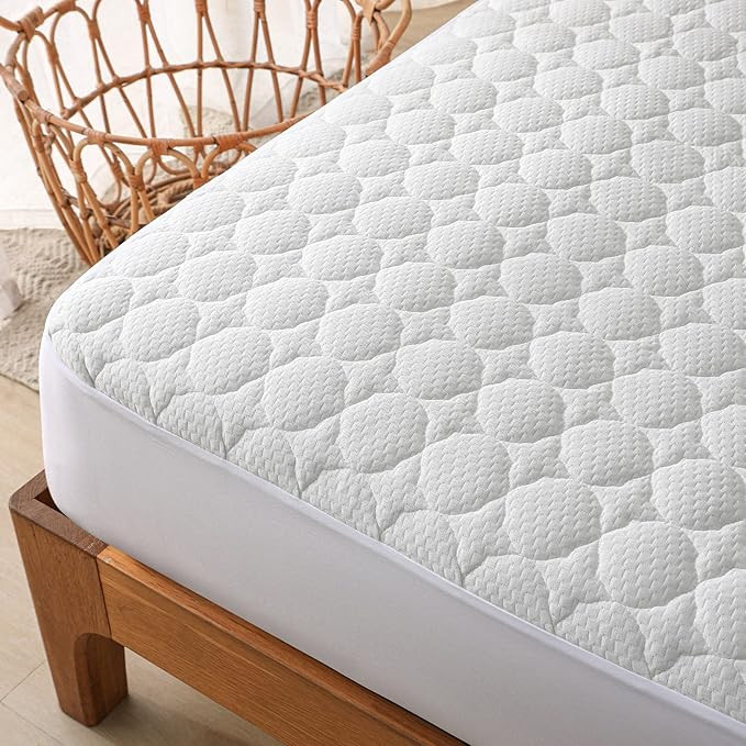 King Size Waterproof Mattress Protector Rayon from Bamboo Fitted Quilted Mattress Pad Cover with ... | Amazon (US)