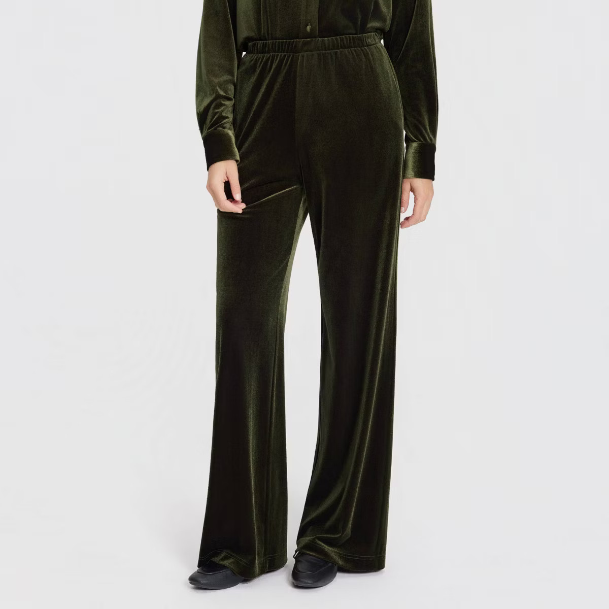 Women's Velvet Pull-On Pants - Universal Thread™ Moss Green XXL | Target