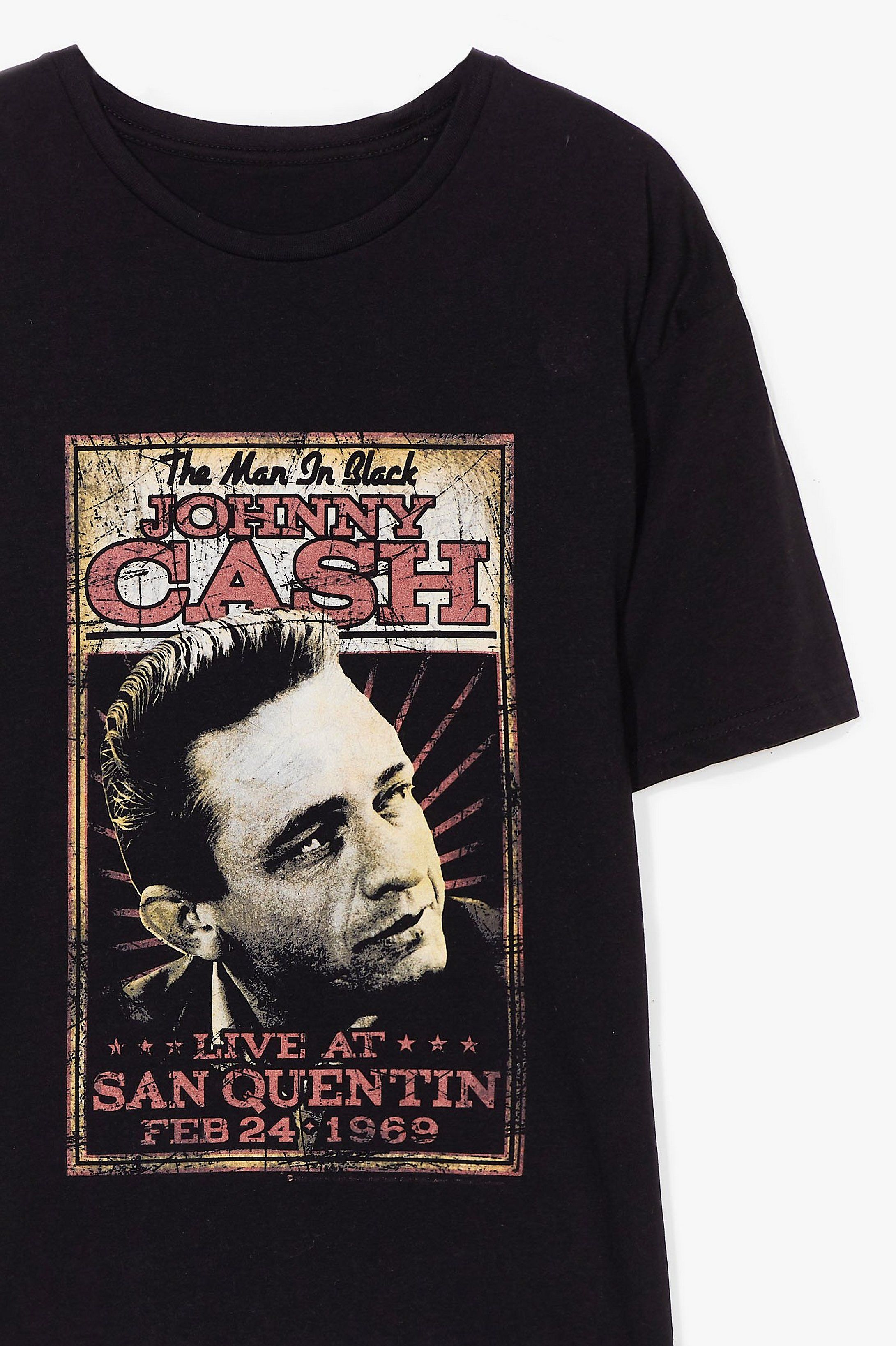 The Man in Black Johnny Cash Graphic Band Tee | NastyGal (US & CA)