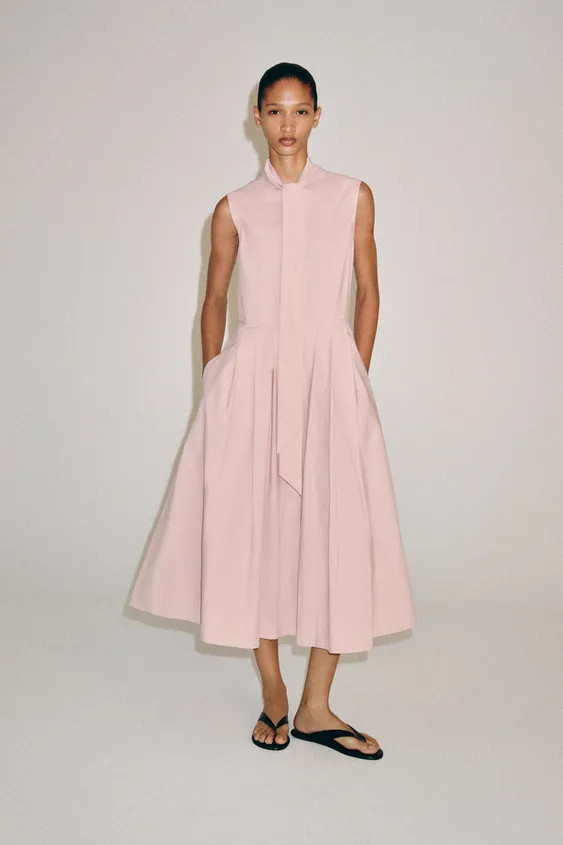 Description | Zara US