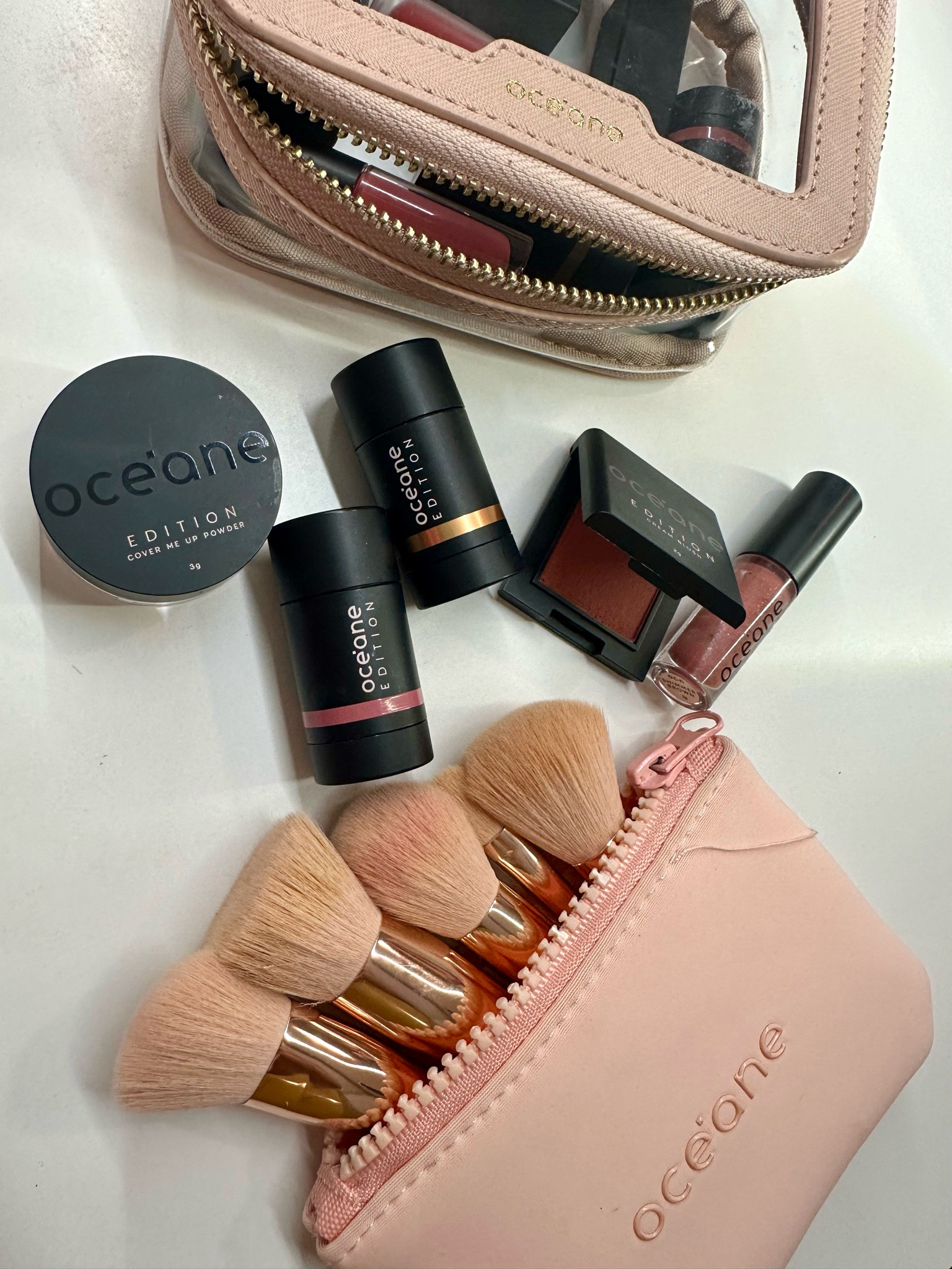 Kit em miniaturas de maquiagem da oceane 🥰💖✨

#LTKbrasil #LTKbeleza