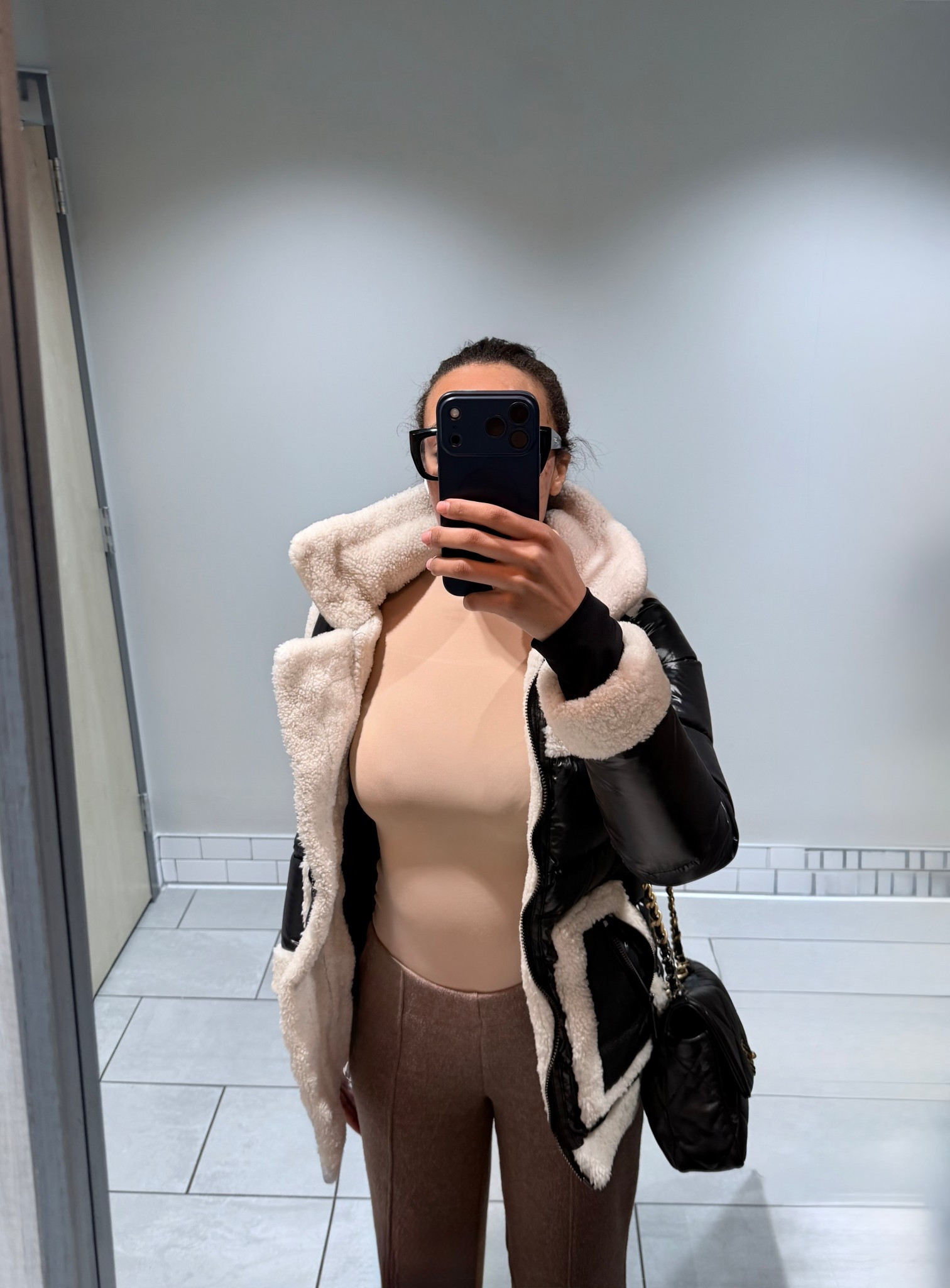 Basics for work, travel, and casual outings. Simple signature look styles.
chocolate brown outfit

Favorite chocolates and nude tones added here + safe fabric options as well!

#basics
#signaturelook
#softgirl
#wardrobestaples
#LTKtravel

#LTKmomlife #LTKWorkwear #LTKootd