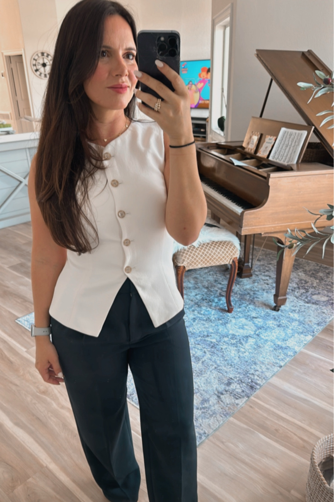 Wearing size 6 in pants and top

Work wear. Aritzia. Everyday style. Petite style. Spring fashion. Style inspo. 

#LTKWorkwear #LTKGiftGuide #LTKStyleTip