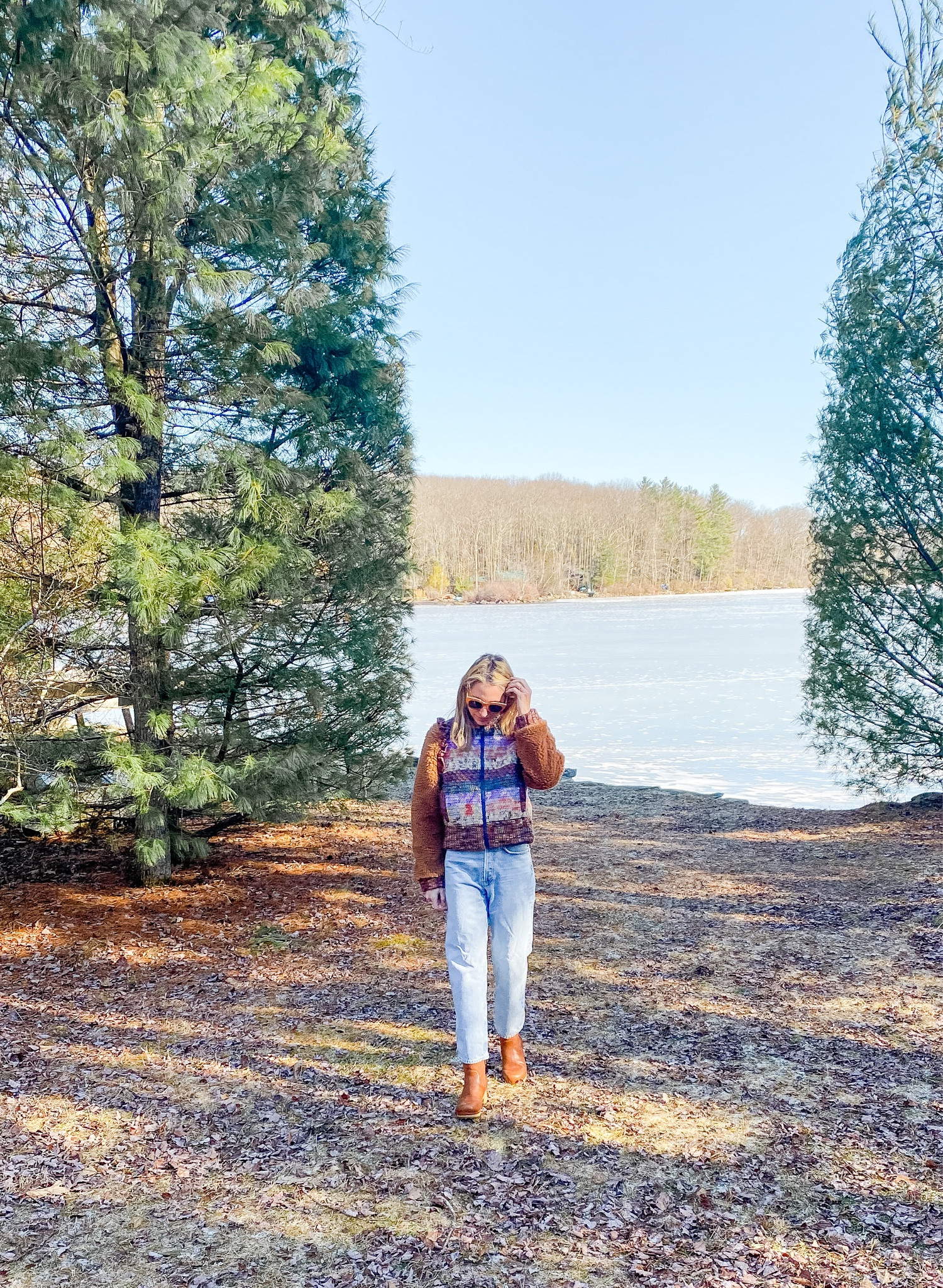 Vacation outfit, ski outfit, mom jeans 

#LTKstyletip #LTKSeasonal #LTKtravel