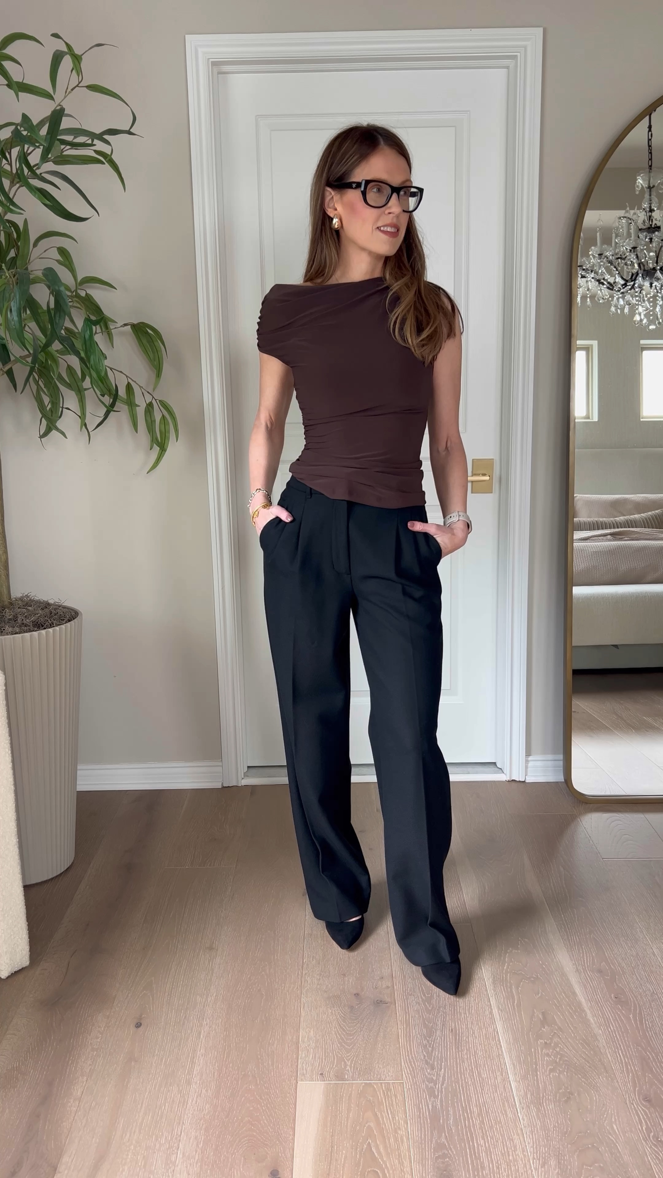 Fall Fashion Finds 🤎🍂

Asymmetrical shirt. Trousers. Dress pants. Effortless pant. Cargos. Cardigan. Sweater. Sneakers. Fall style. Fall fashion. Work outfit. Casual outfit  

#LTKStyleTip #LTKVideo #LTKSeasonal