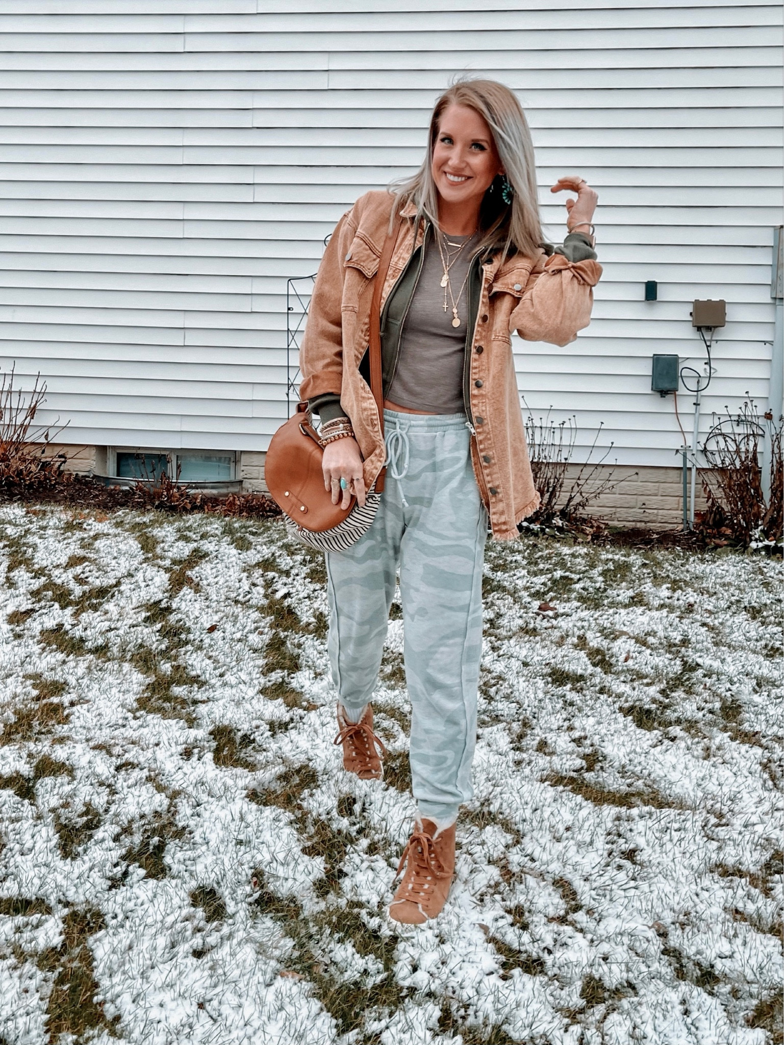 Cozy GRWM today 

#amazonfashion #amazonfinds #comfycasual #GRWM #uggseason

#LTKsalealert #LTKFind #LTKSeasonal