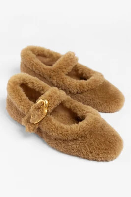 Verona Ballet Flat Latte Curly Shearling | Larroude