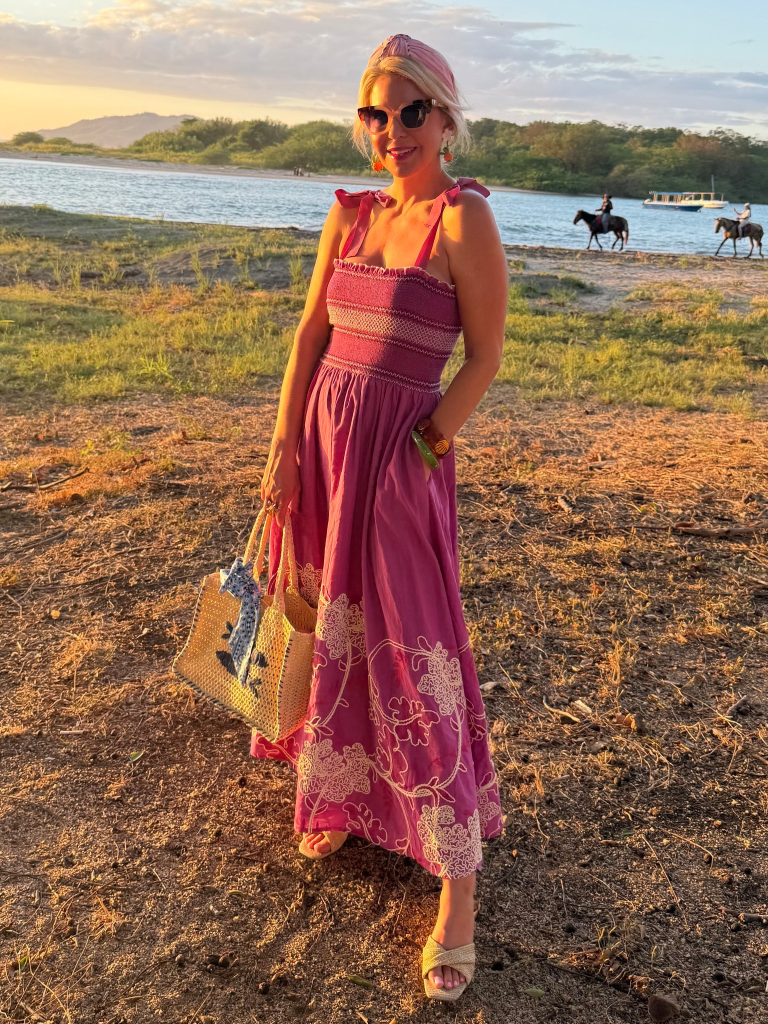 Maxi dress 👗🩷

Runs TTS. Smocked top with tie straps. 

Raffia wedges 

🐟 bag 

#LTKdayinmylife #LTKootd #LTKSeasonal