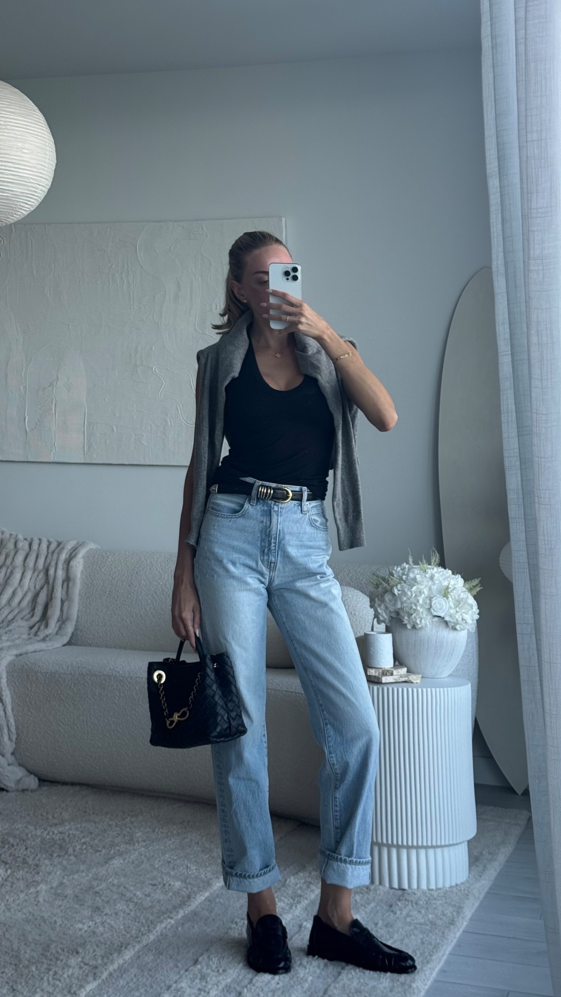 CASUAL DENIM LOOK

#LTKStyleTip #LTKShoeCrush #LTKSeasonal