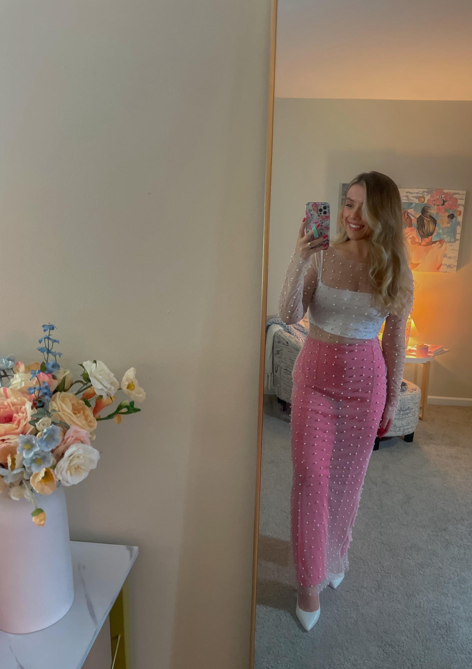 A fun, flirty look for NYE or just a girls night out 🩷🤍

#LTKstyletip #LTKSeasonal #LTKHoliday